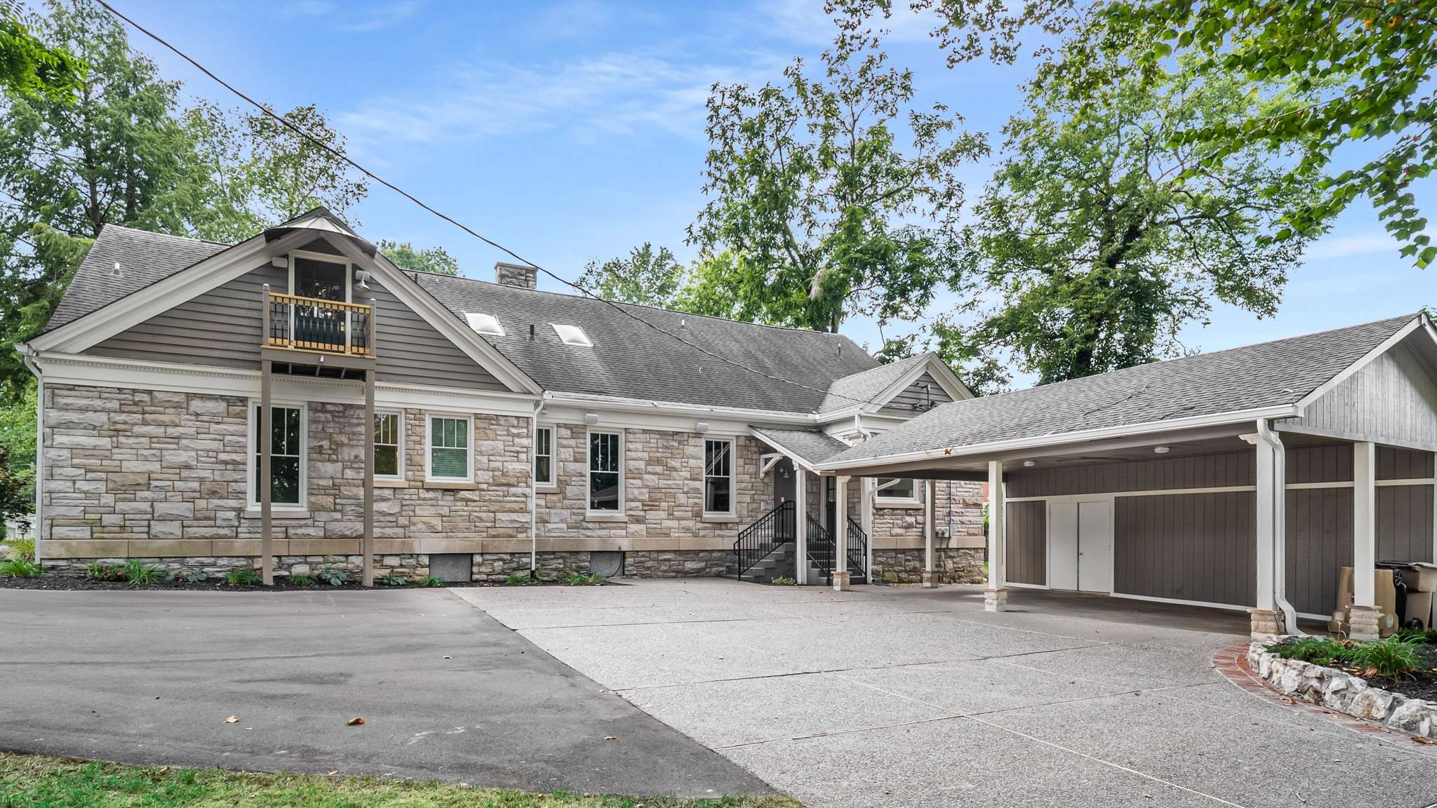 931 Caldwell Ln