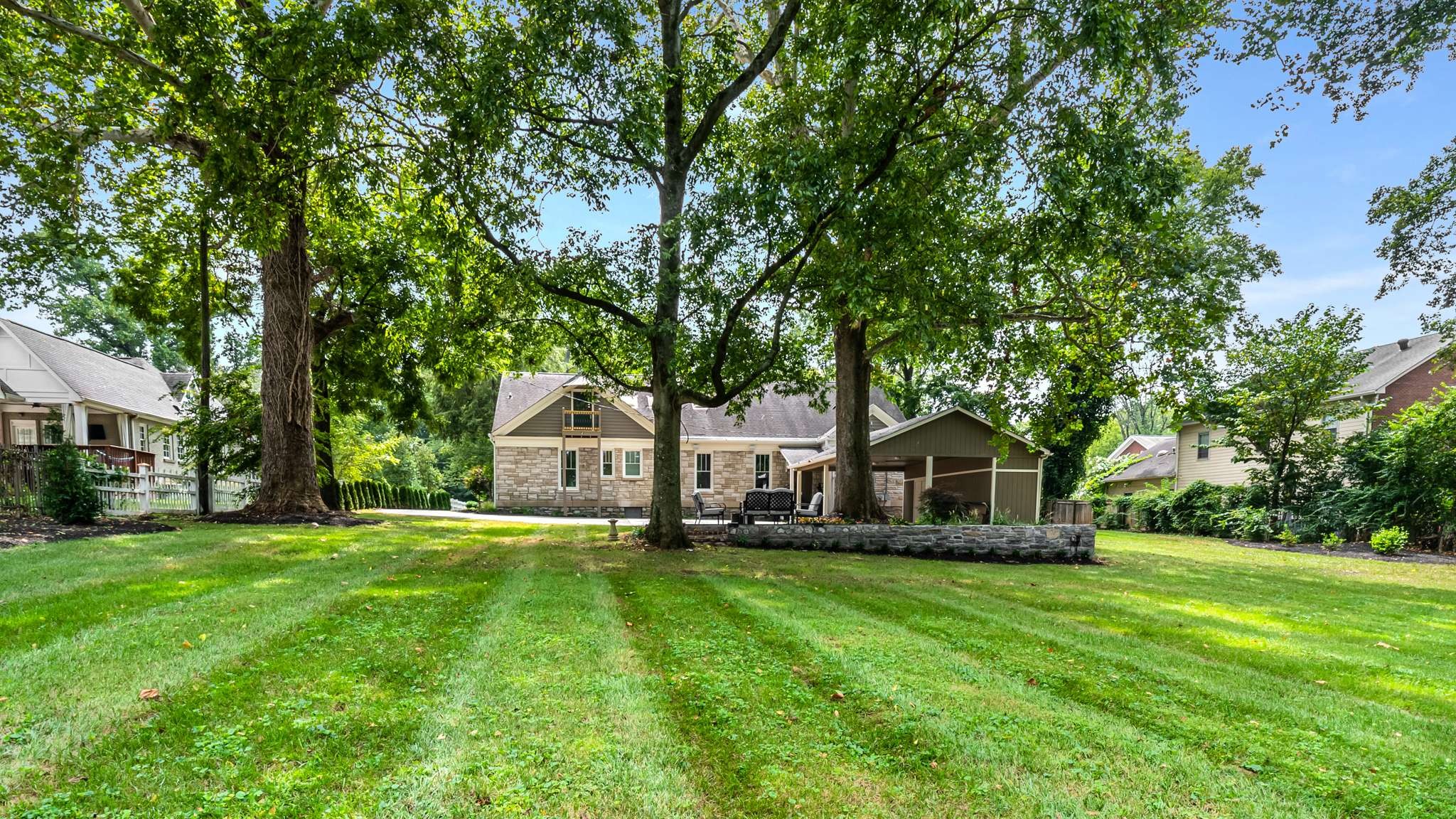 931 Caldwell Ln