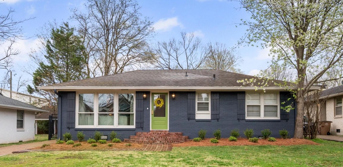 129 Lincoln Ct