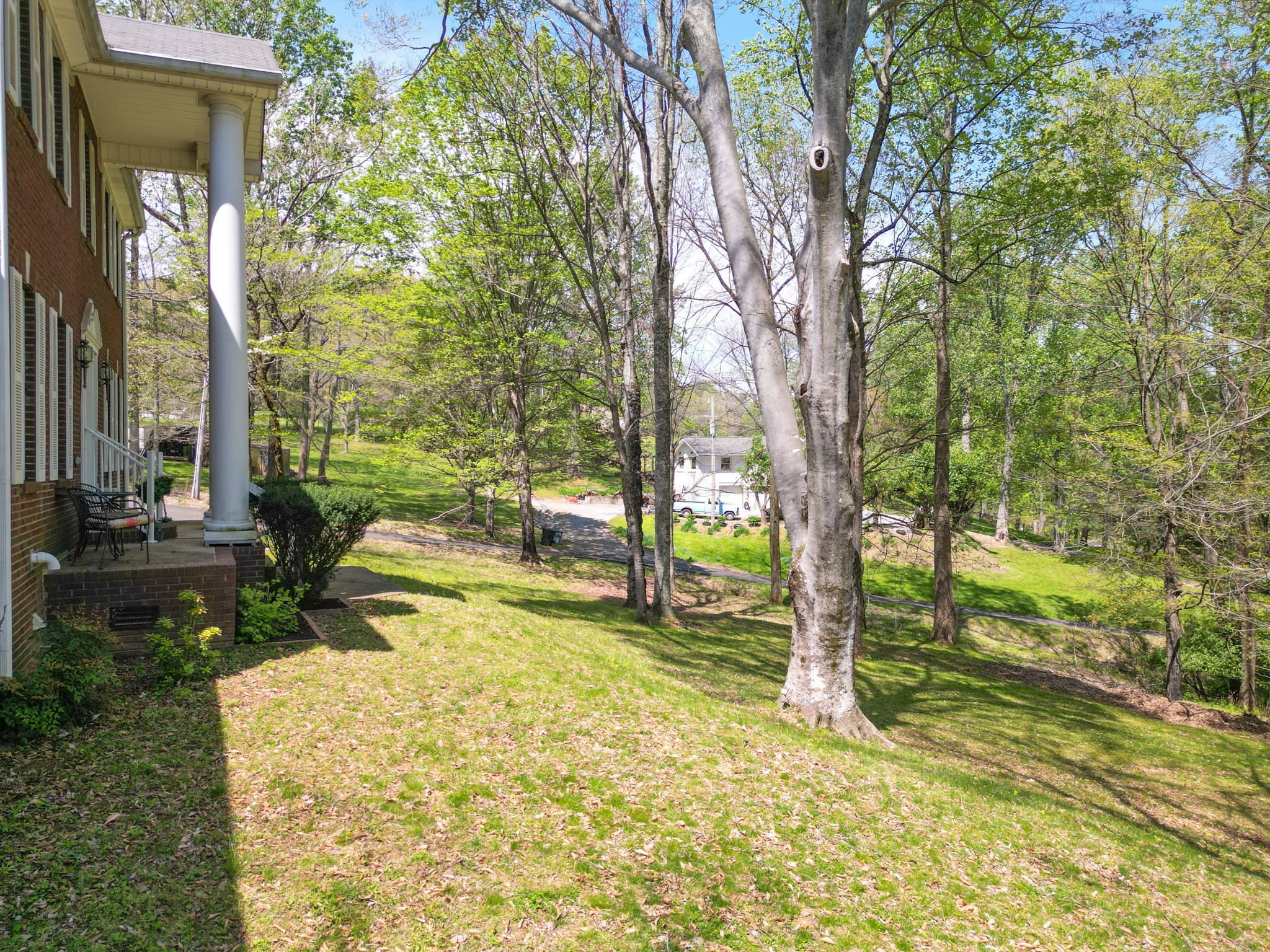 1628 Shell Rd