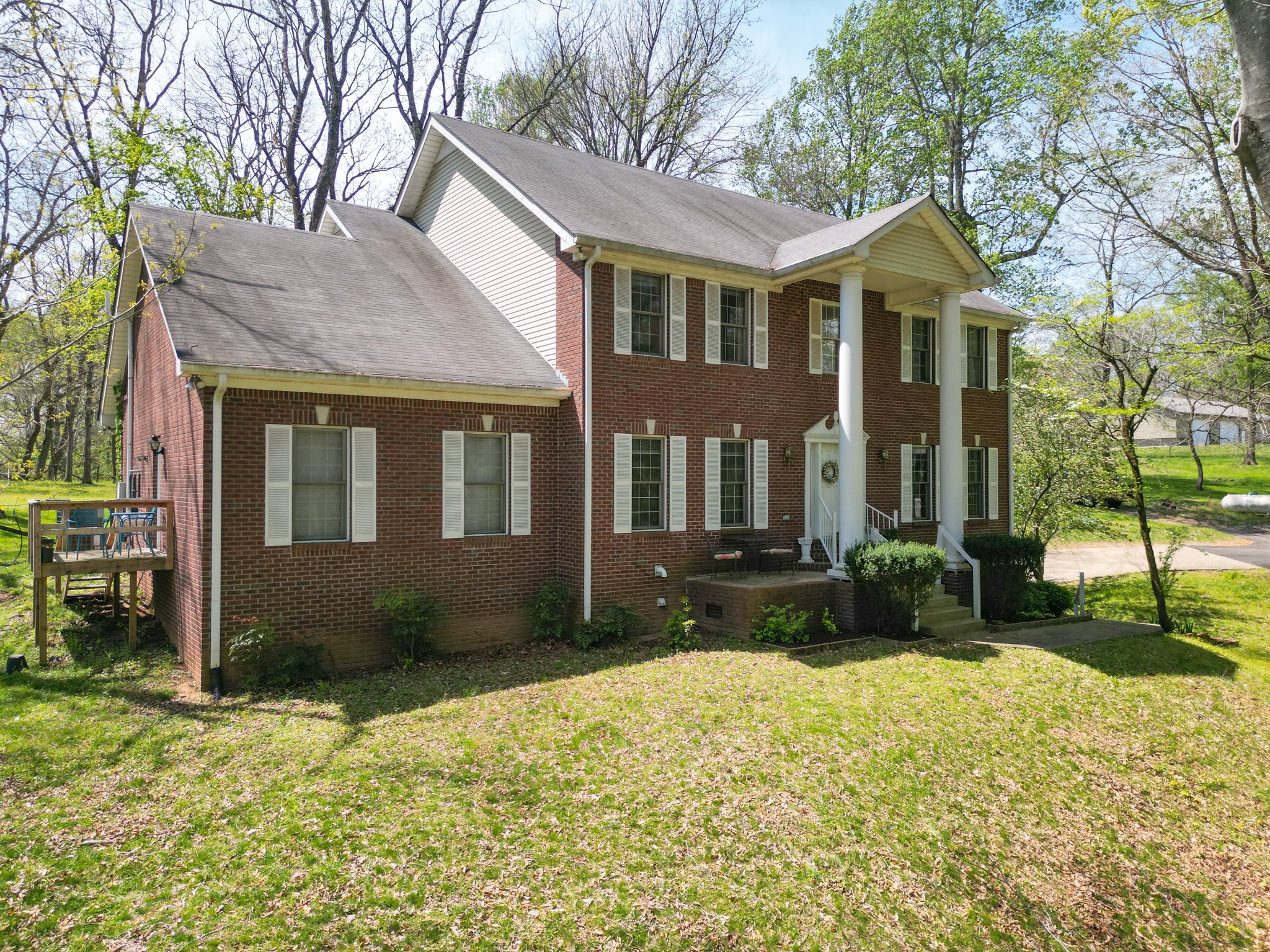 1628 Shell Rd