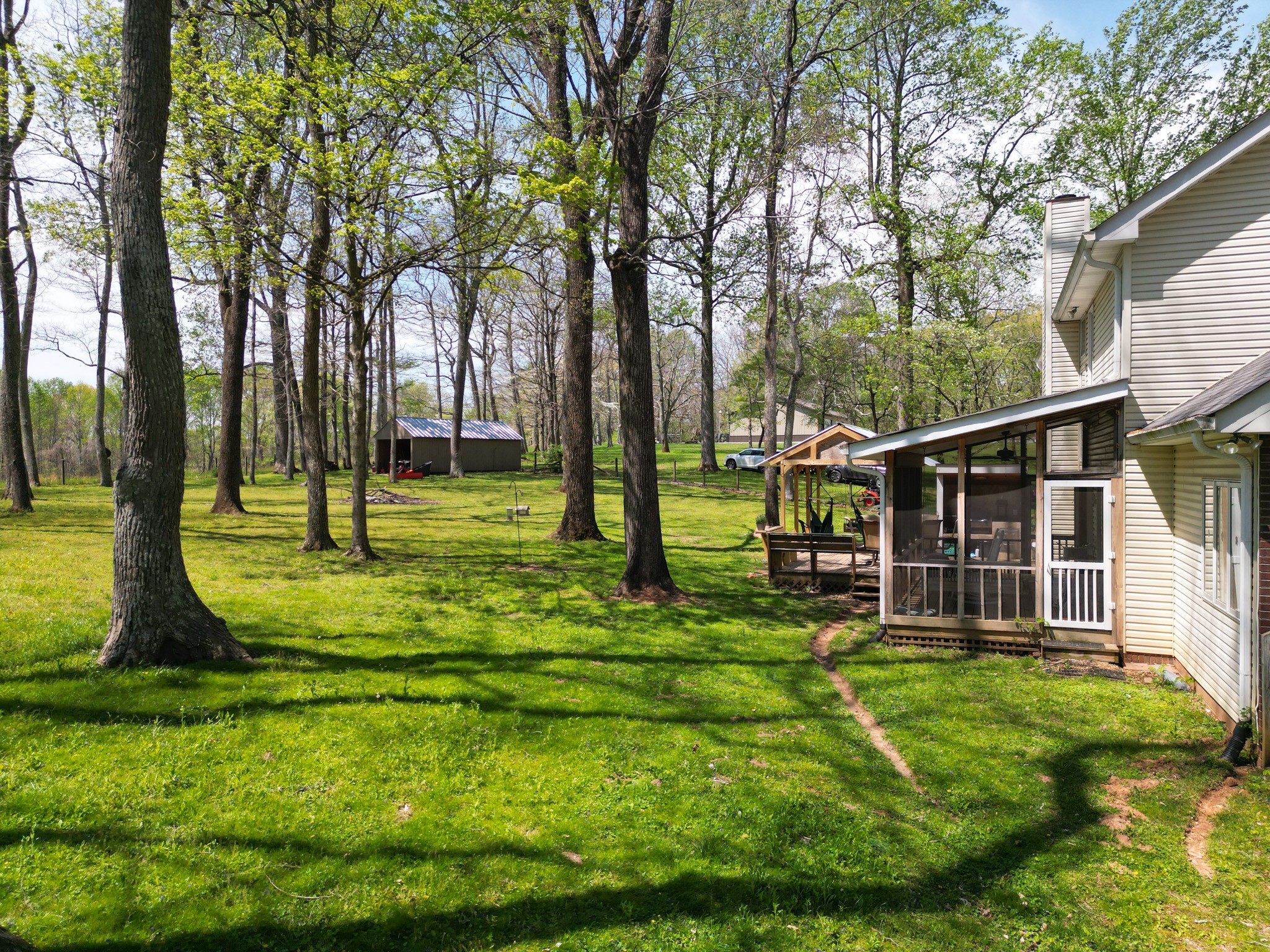 1628 Shell Rd