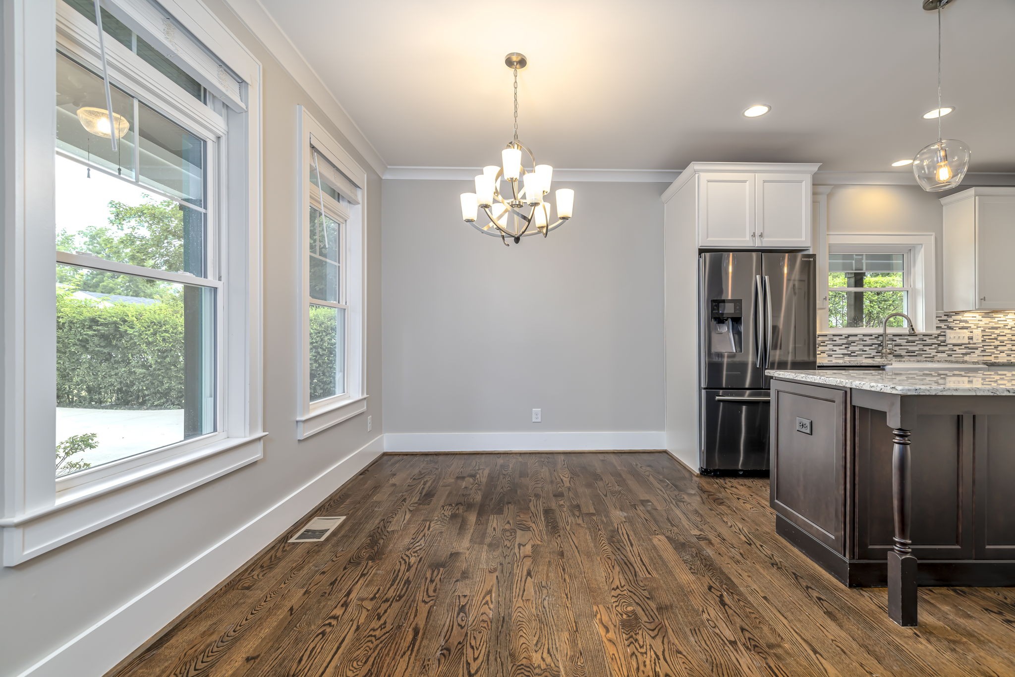 302 Bel Aire Dr