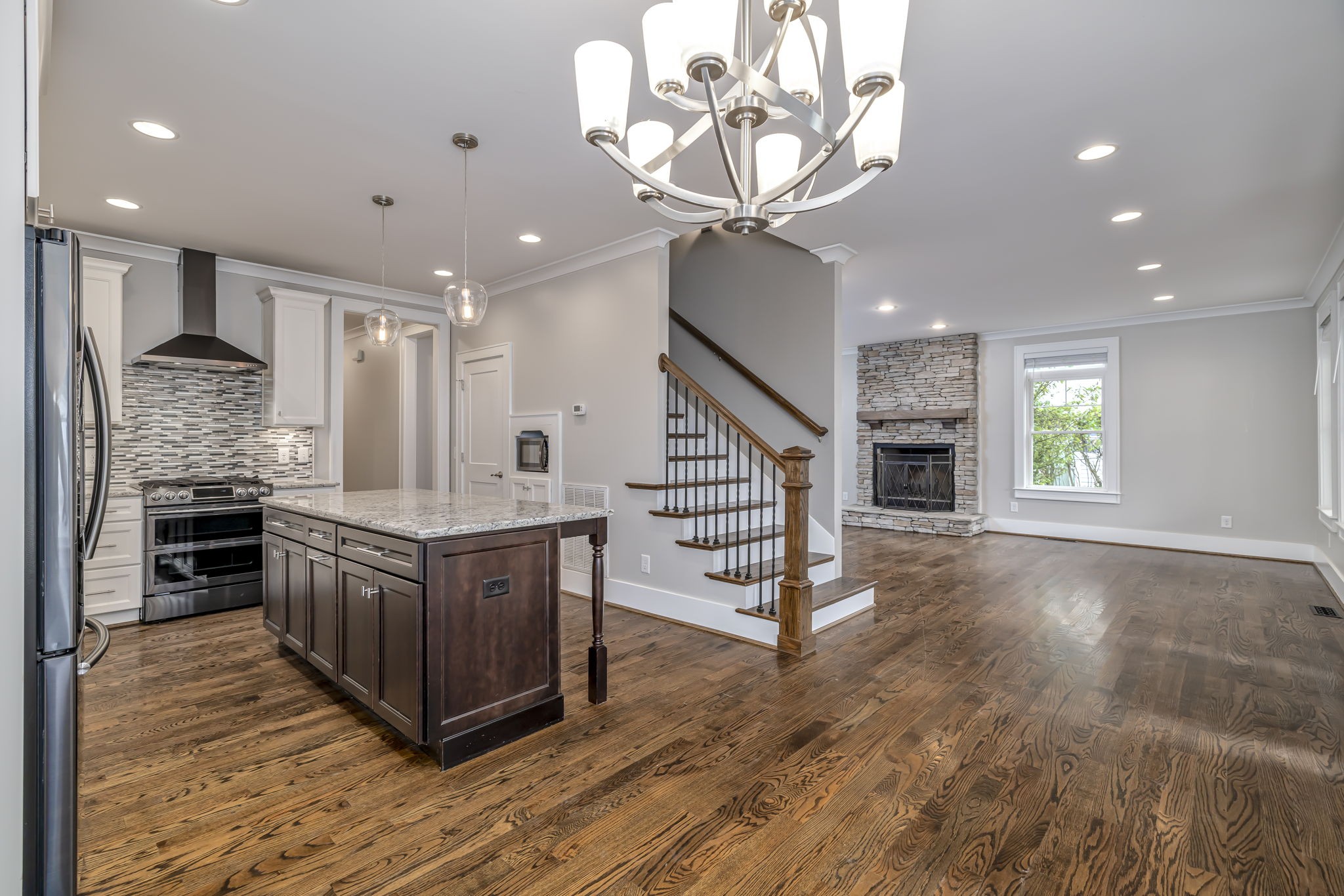 302 Bel Aire Dr