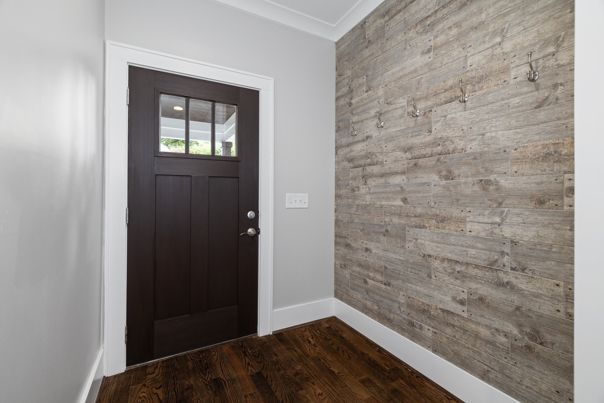 302 Bel Aire Dr