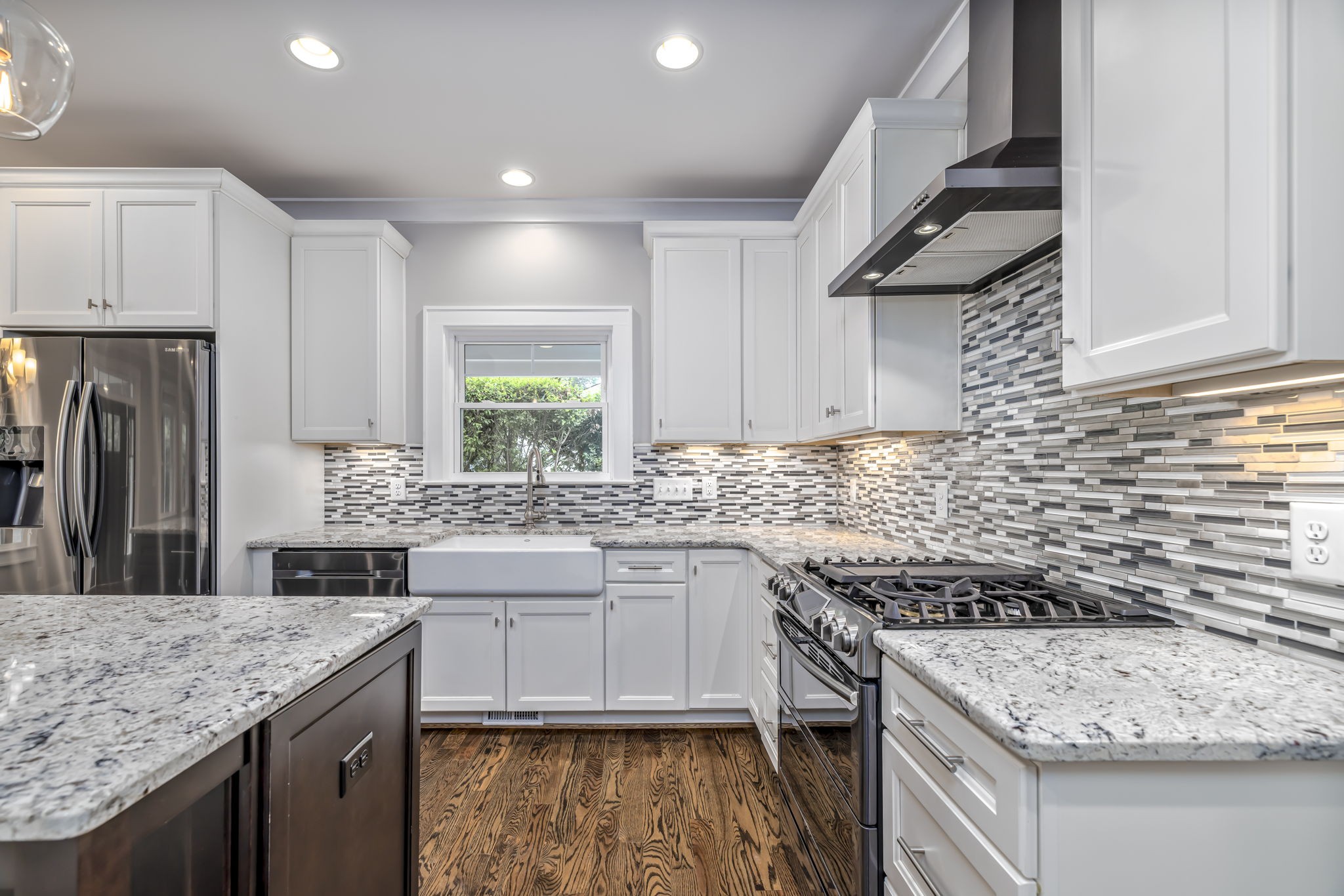 302 Bel Aire Dr