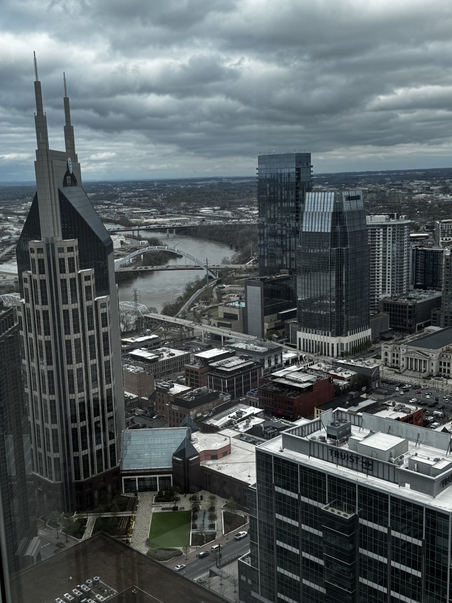 515 Church St Unit: 3709