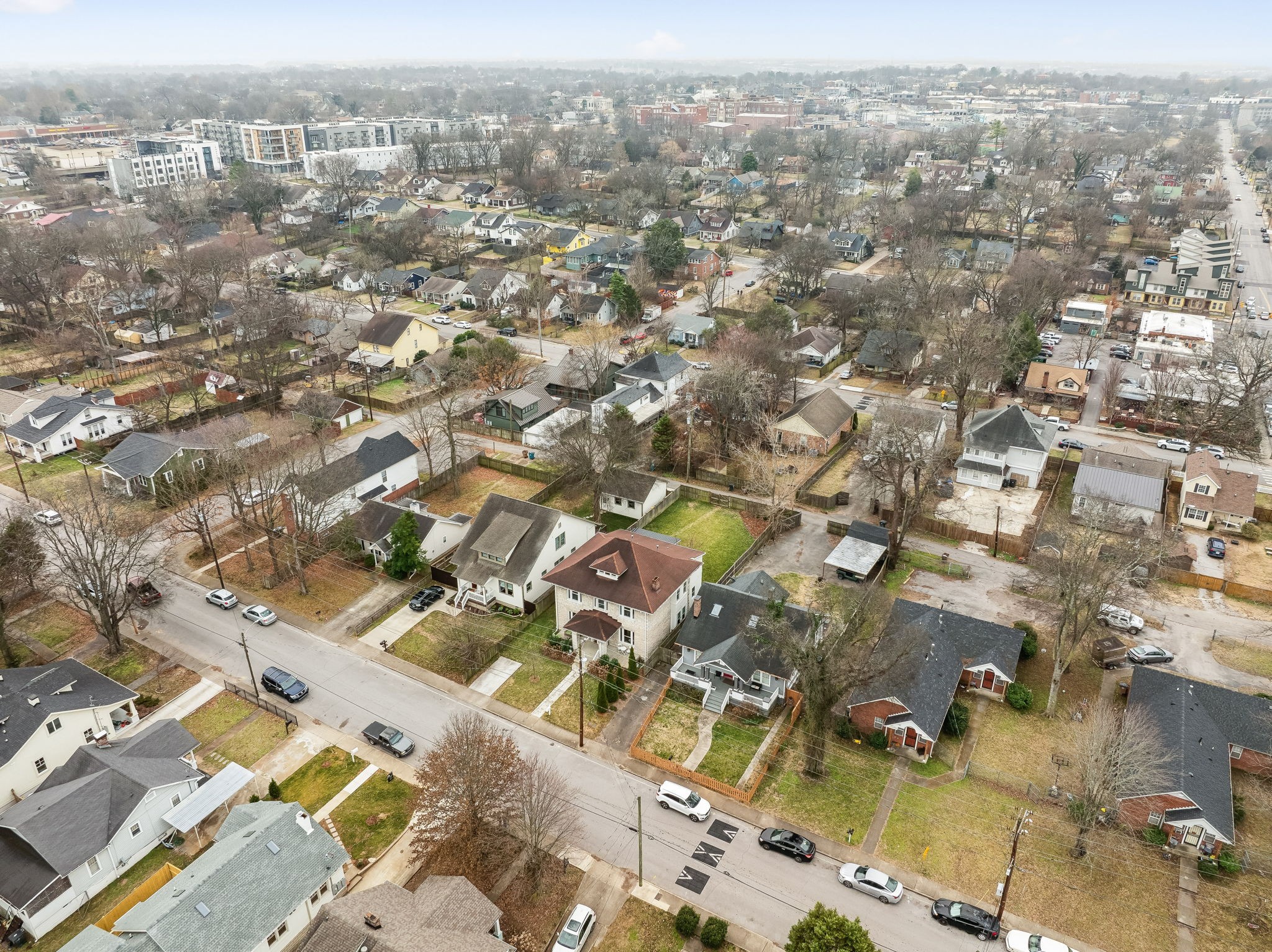 946 Seymour Ave