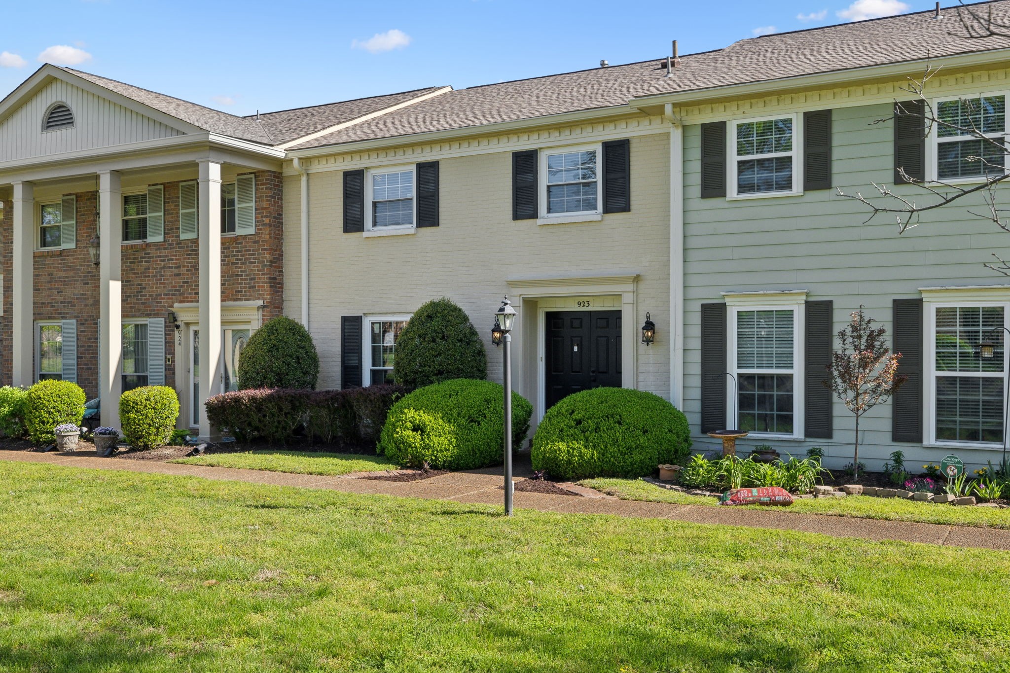 923 Todd Preis Dr