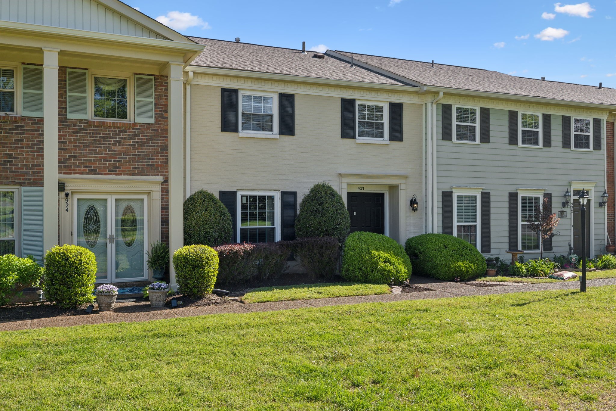923 Todd Preis Dr
