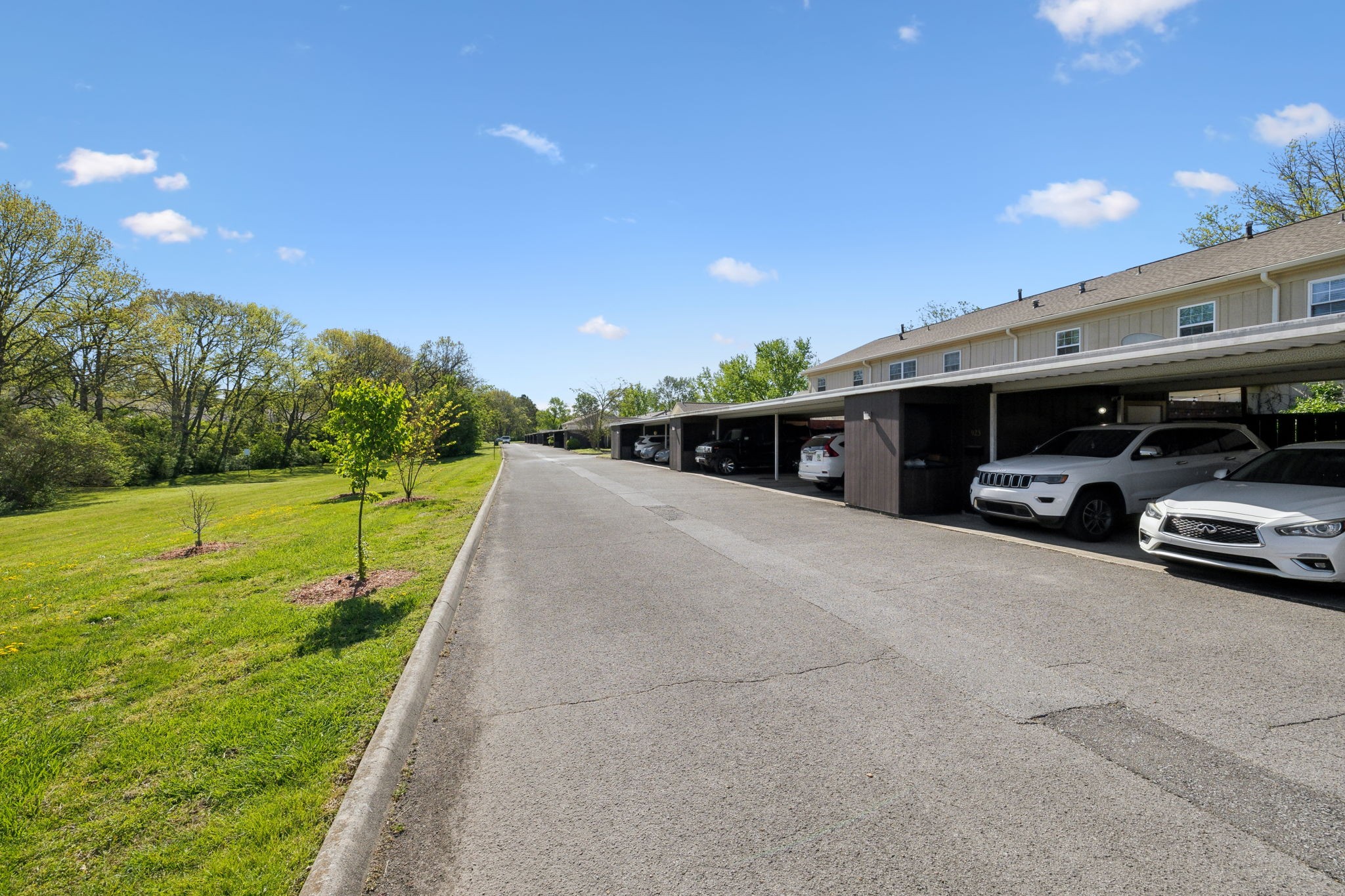 923 Todd Preis Dr