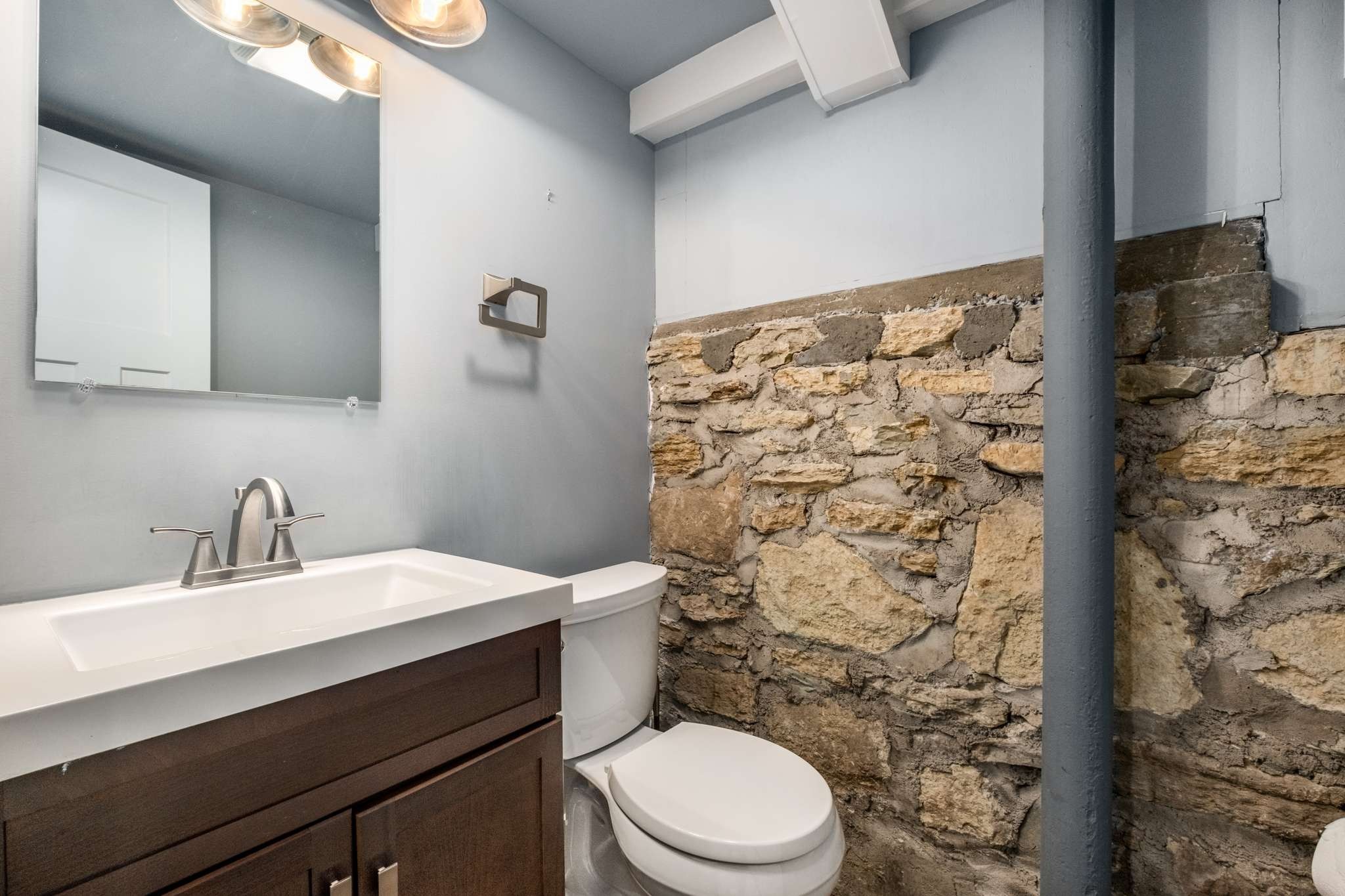3109 Overlook Dr