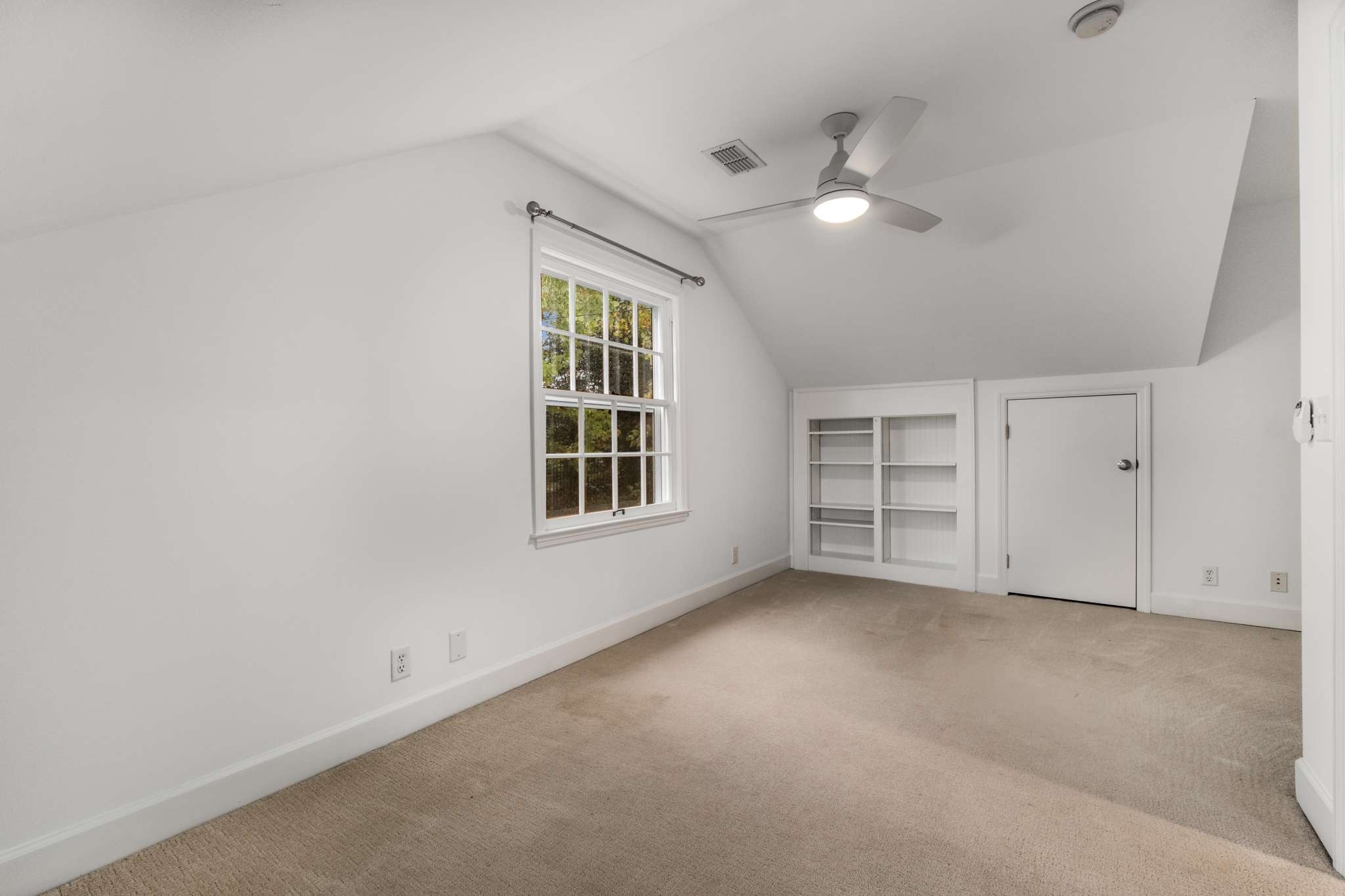 3109 Overlook Dr