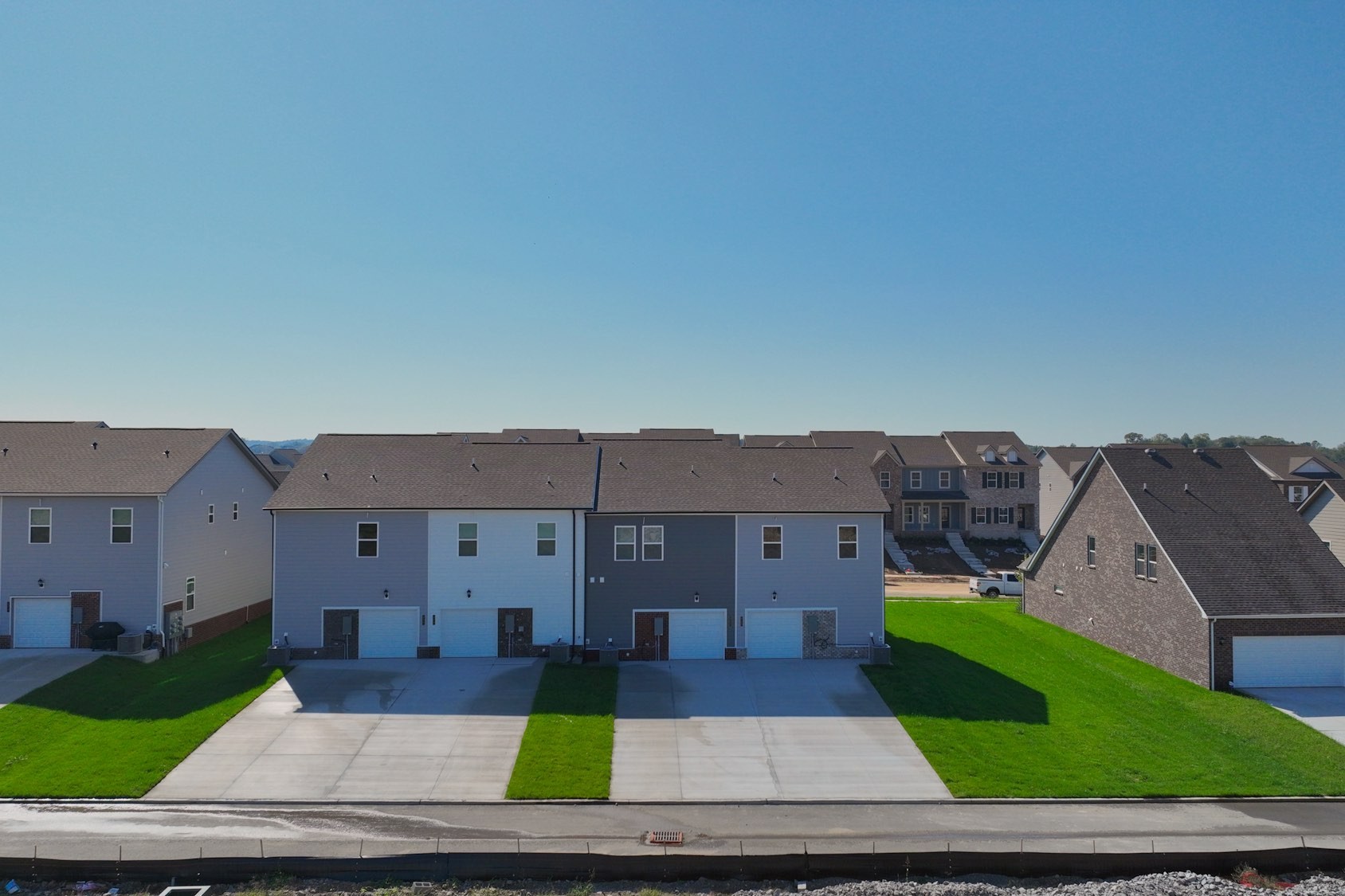 981 Nance Ln