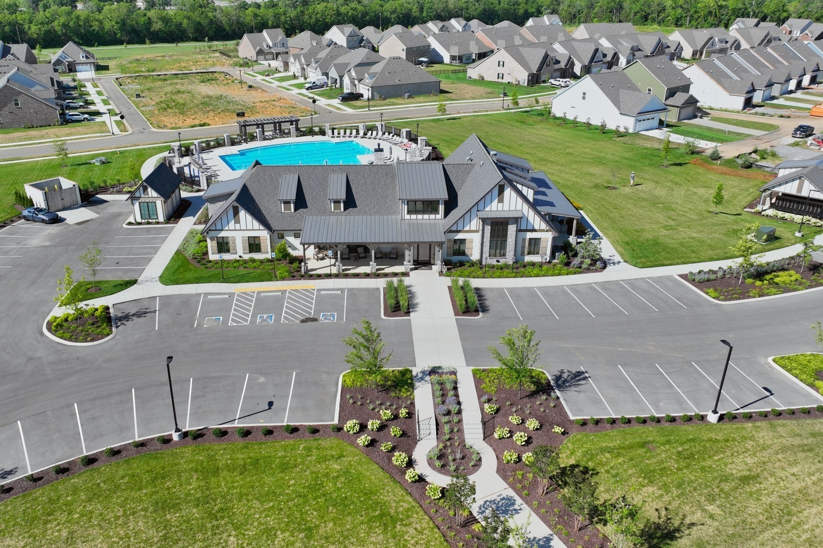 981 Nance Ln