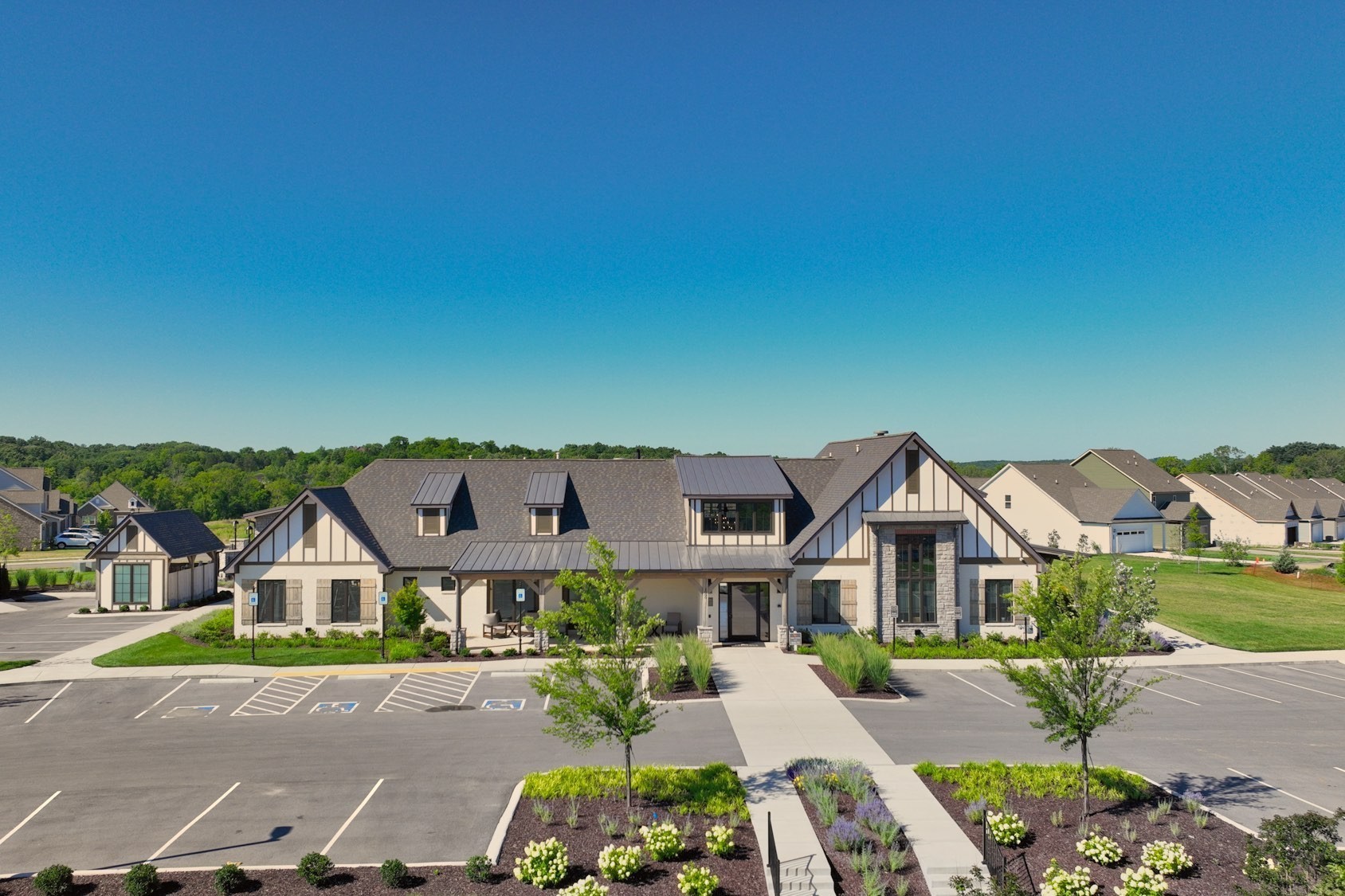 981 Nance Ln