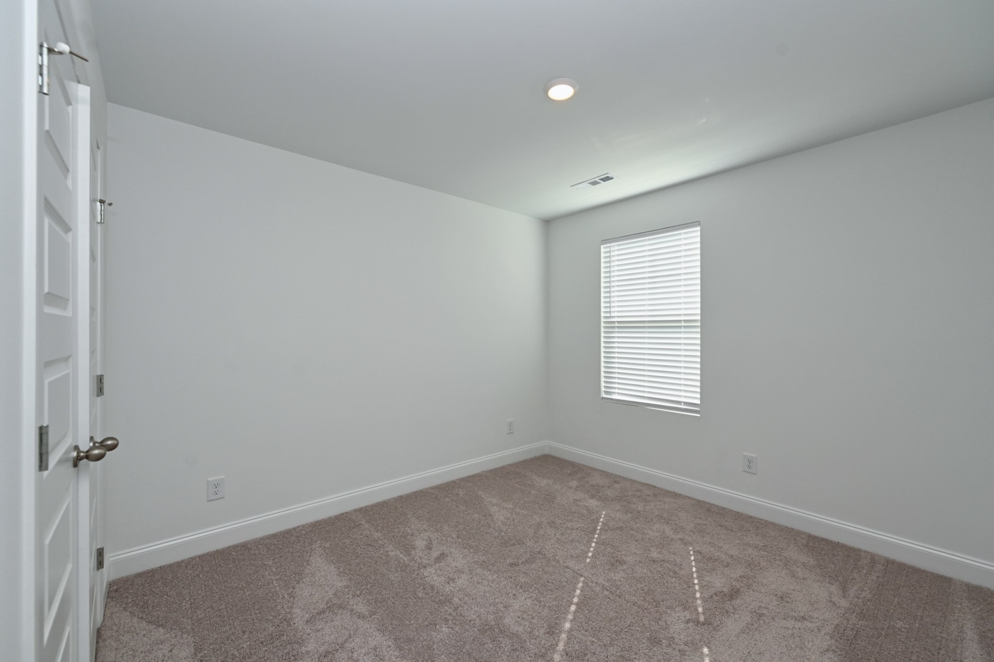 981 Nance Ln