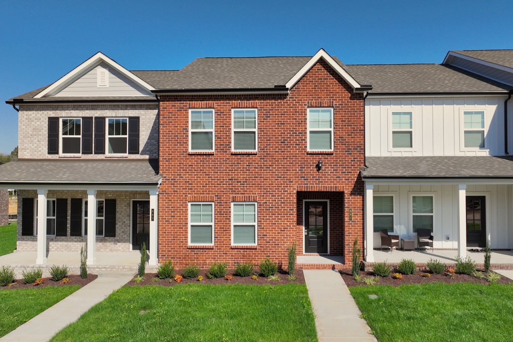 981 Nance Ln