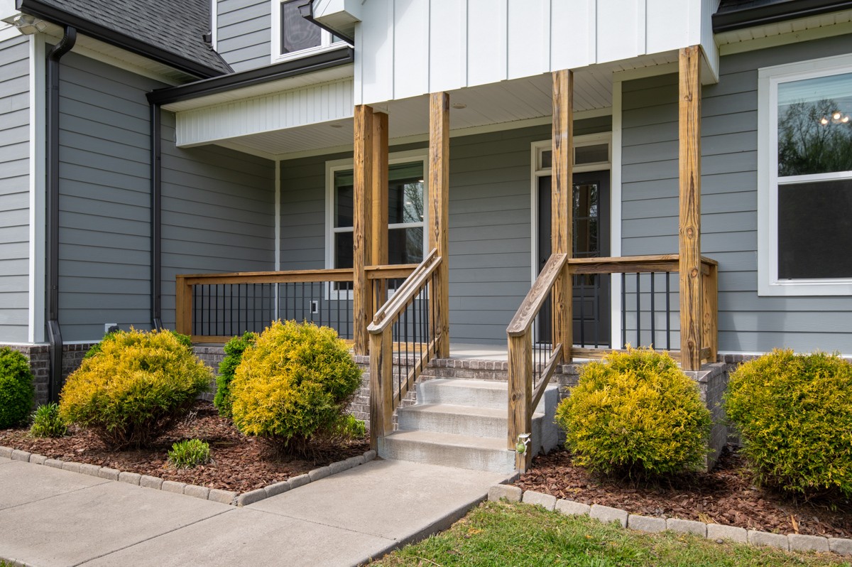 85 Goshen Rd