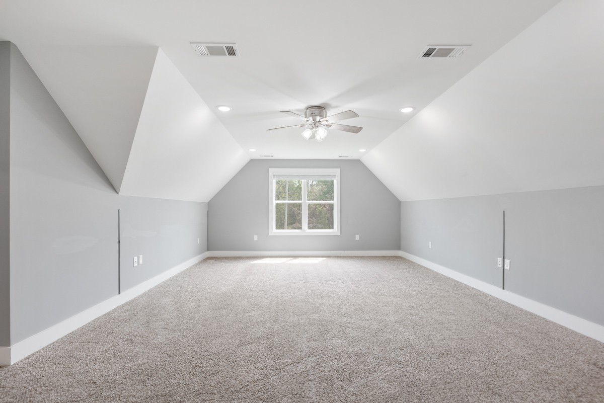 85 Goshen Rd