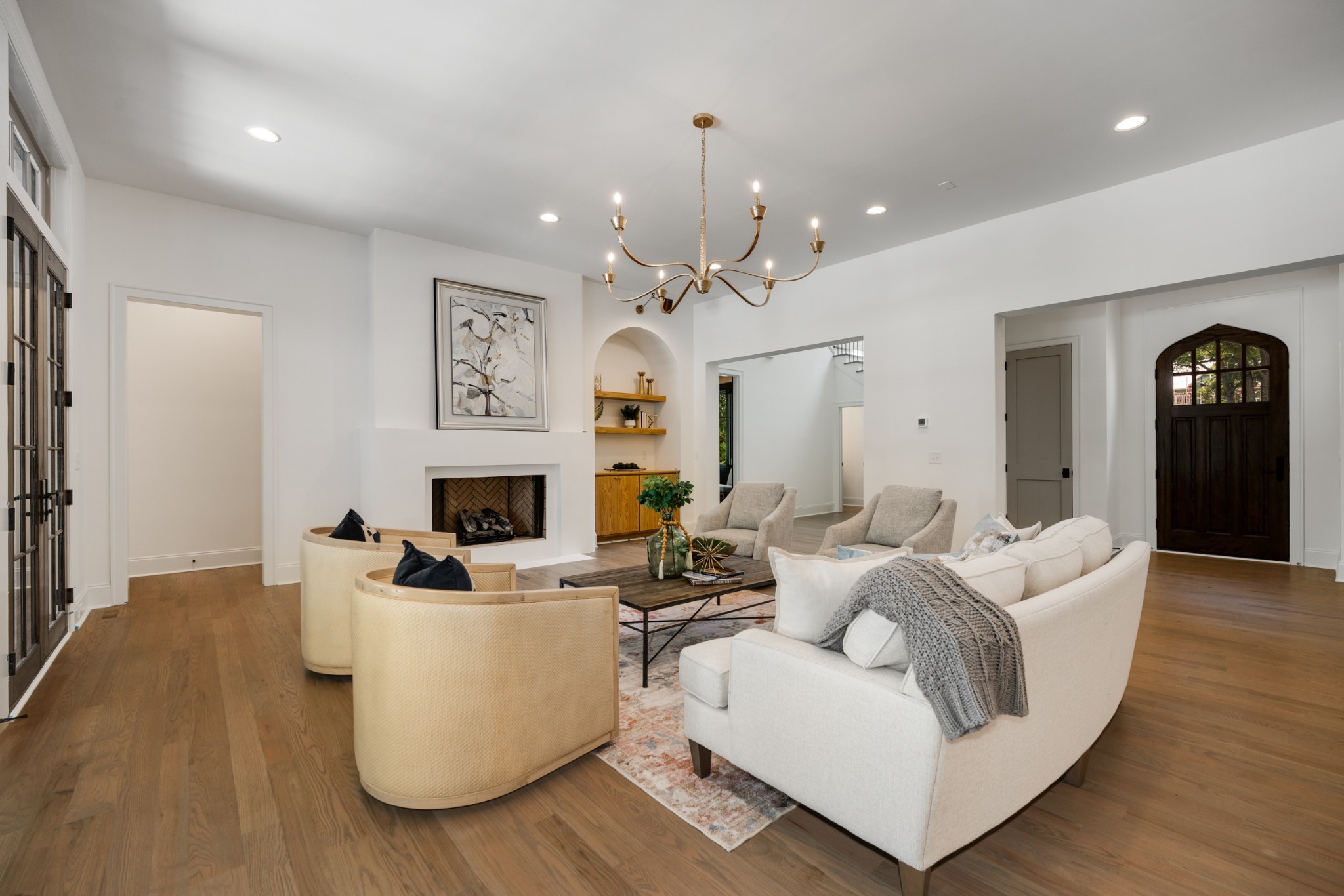 2811 Tyne Blvd