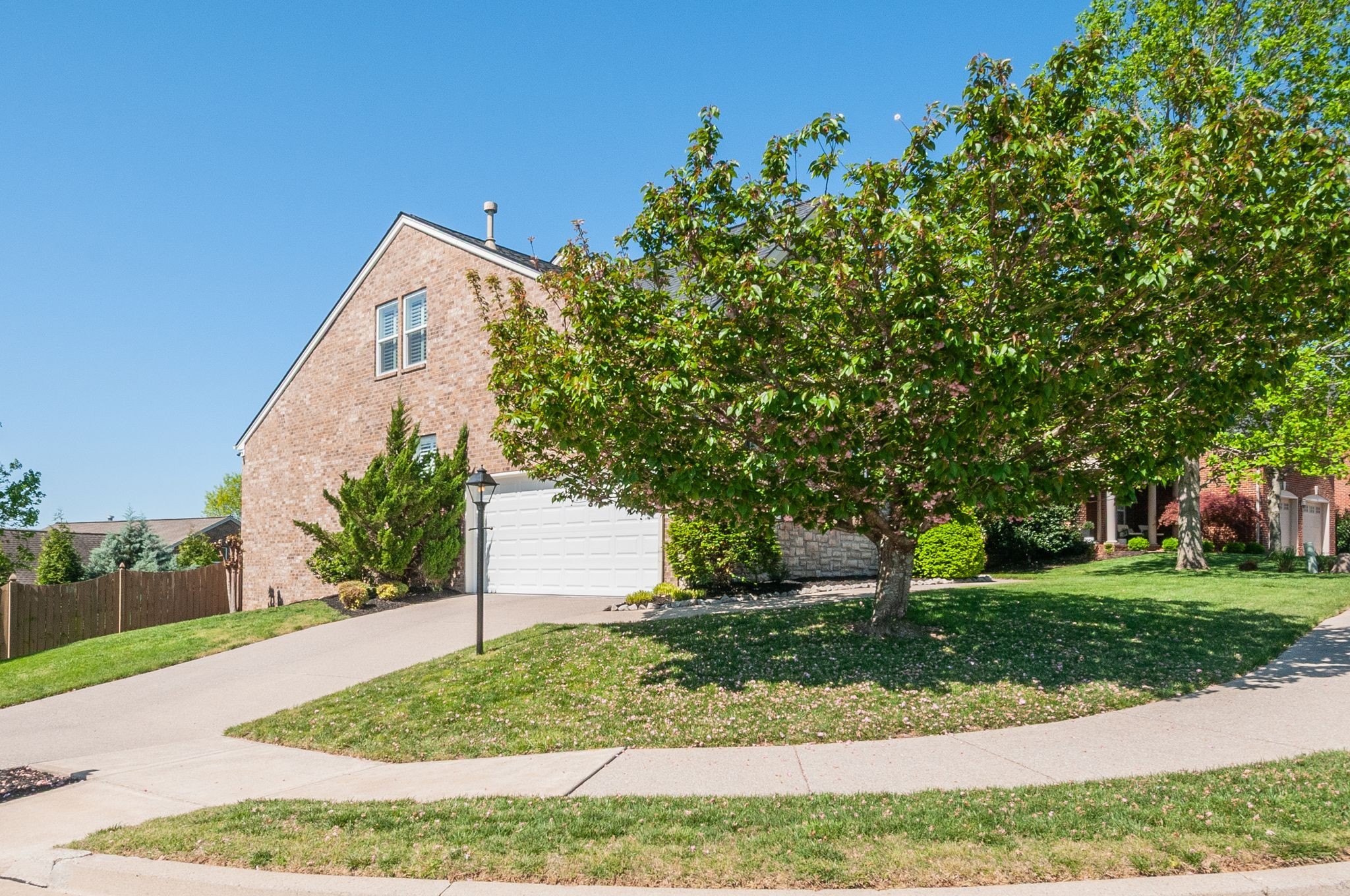 3021 Brookview Forest Dr