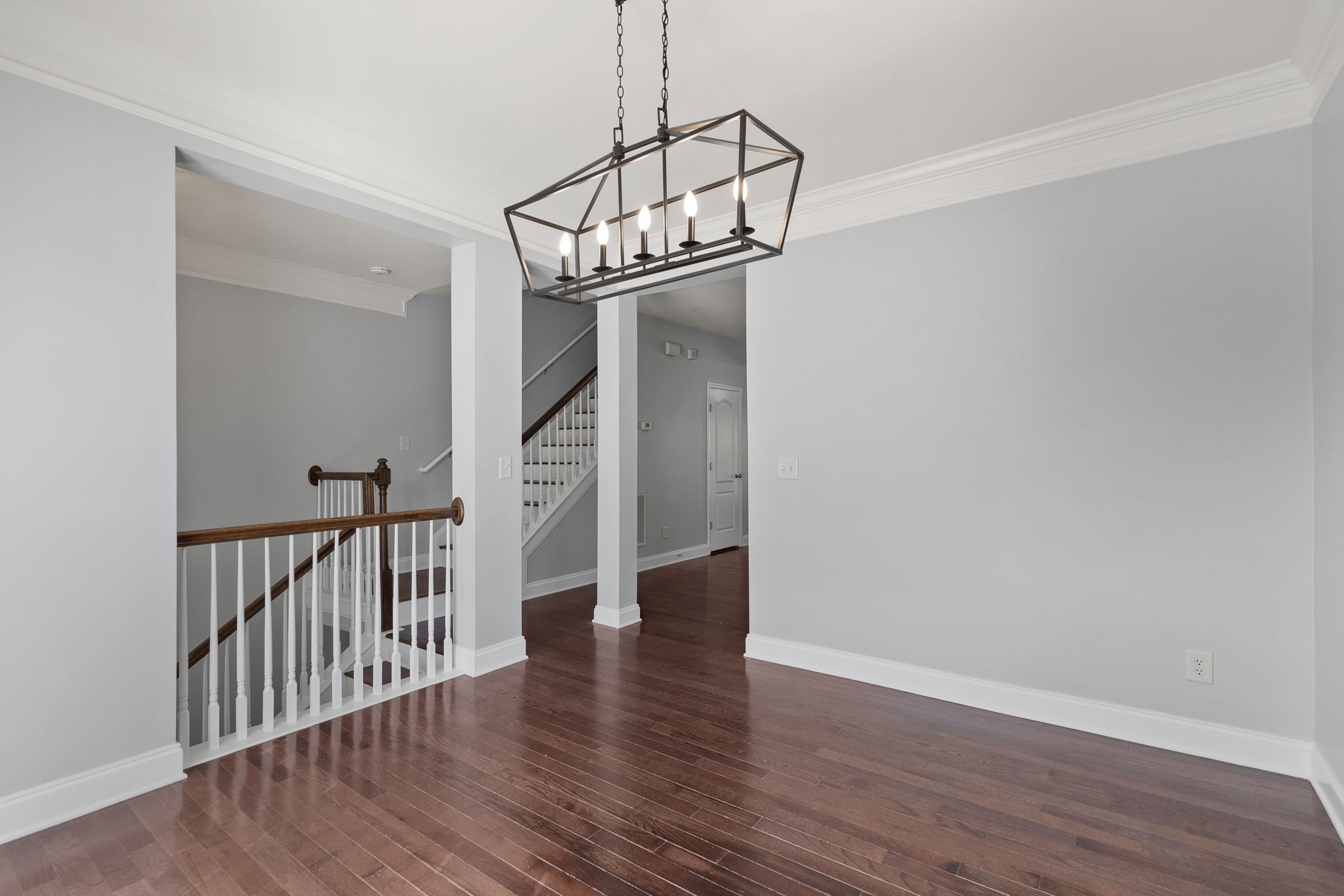1068 Woodbury Falls Dr
