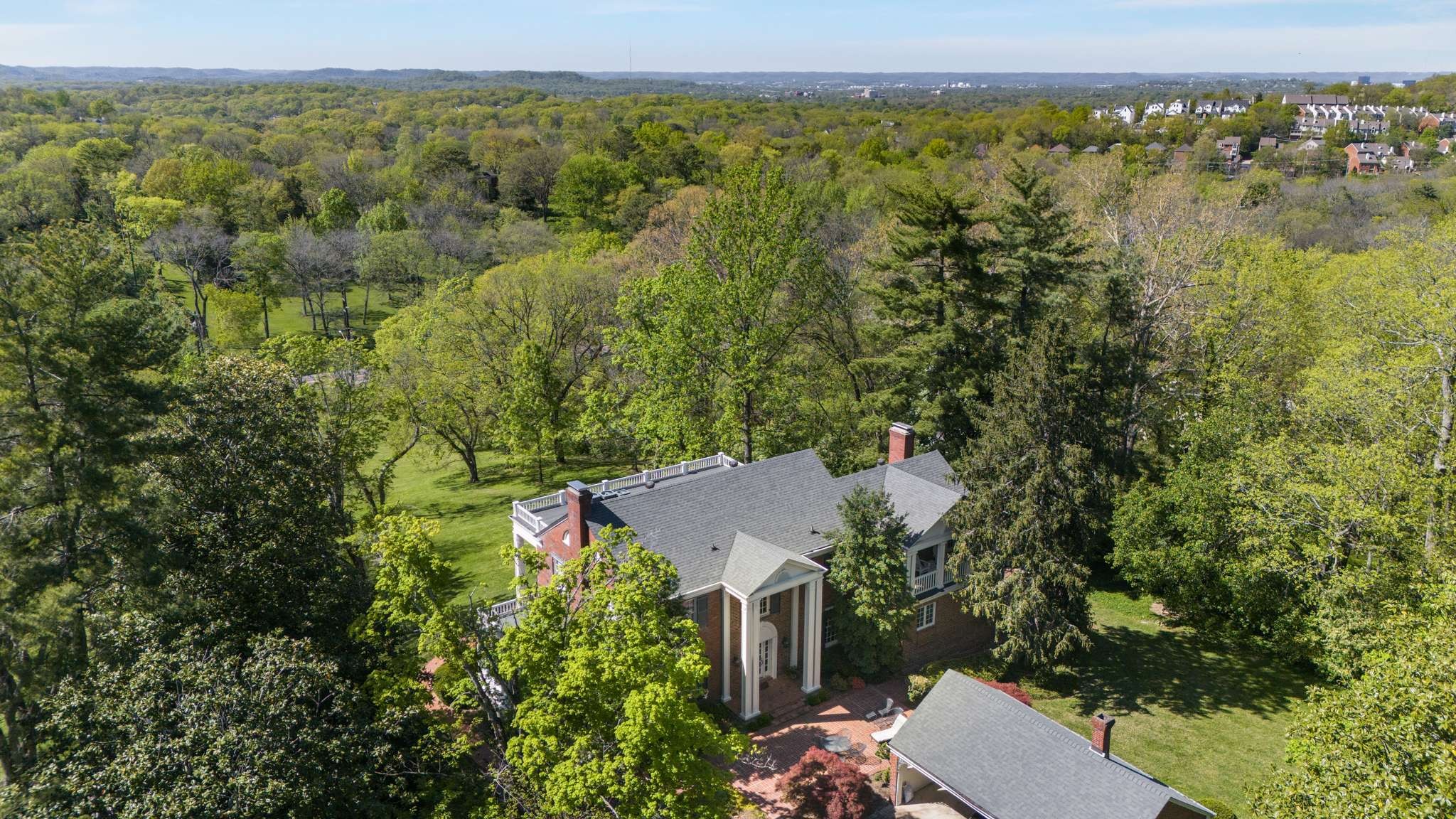 5350 Hillsboro Pike