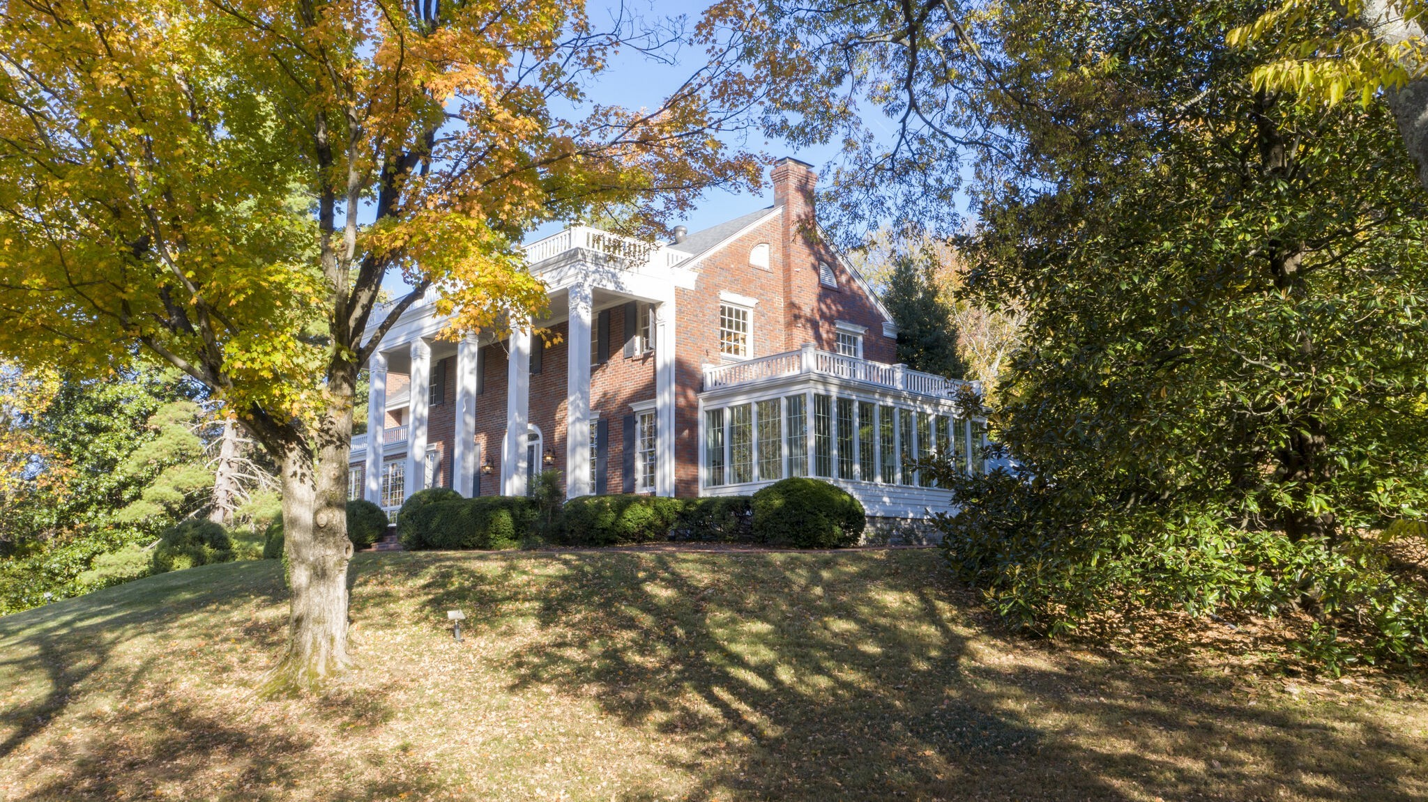 5350 Hillsboro Pike
