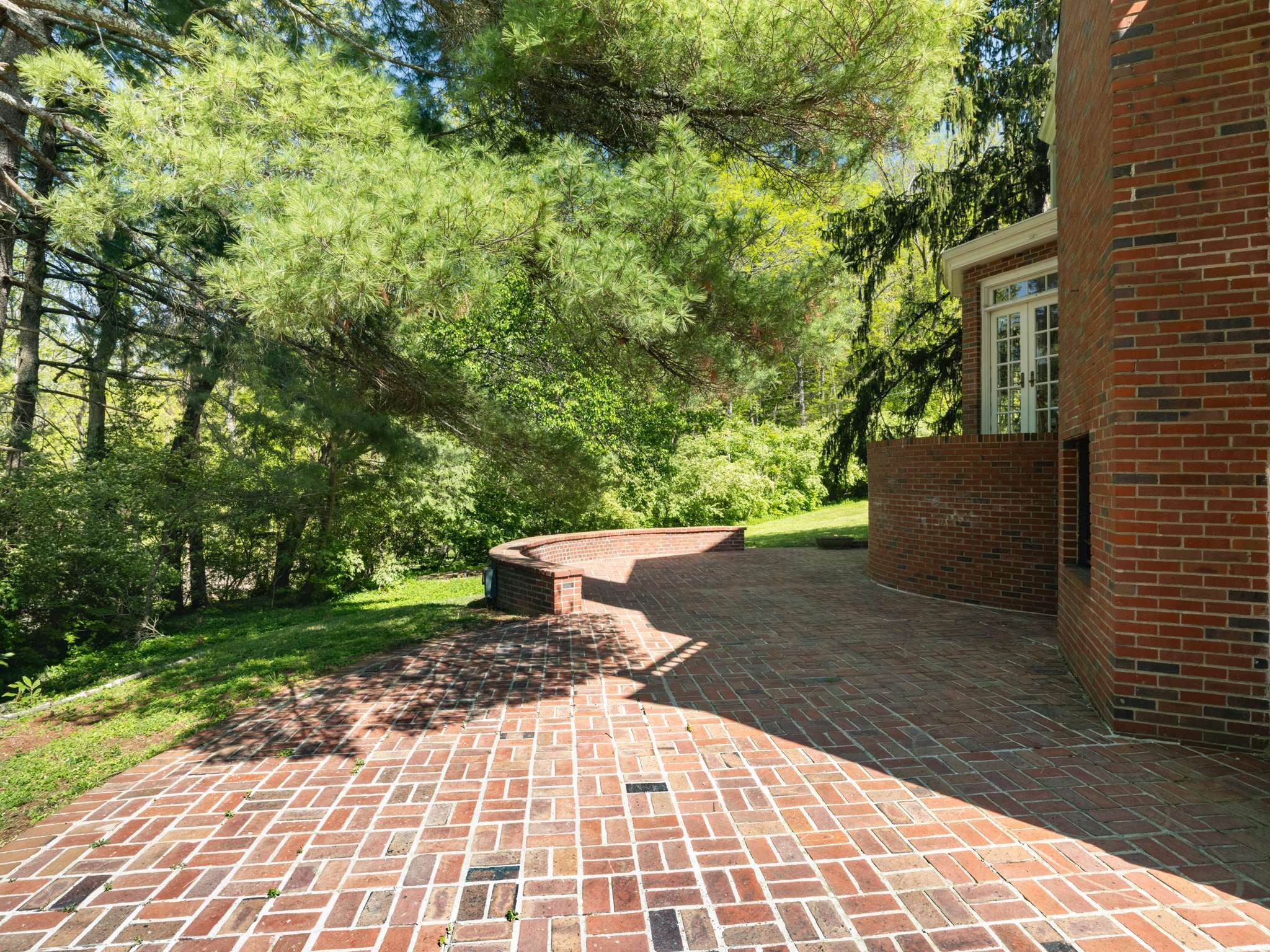 5350 Hillsboro Pike