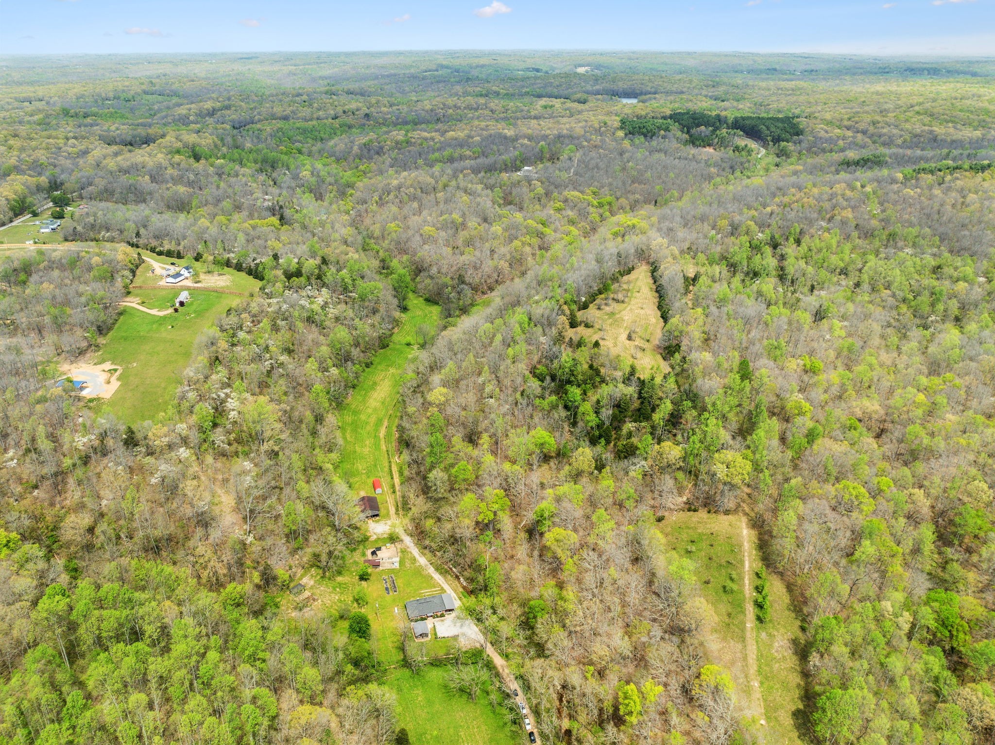 5822 Fly Hollow Rd