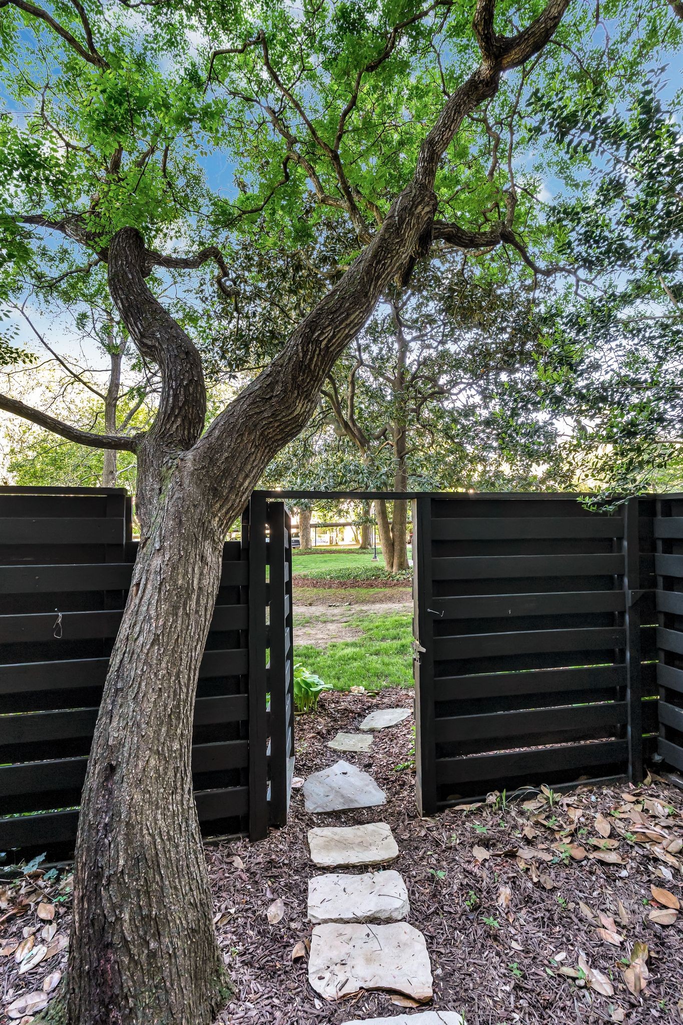 4215 Harding Pike Unit: 106