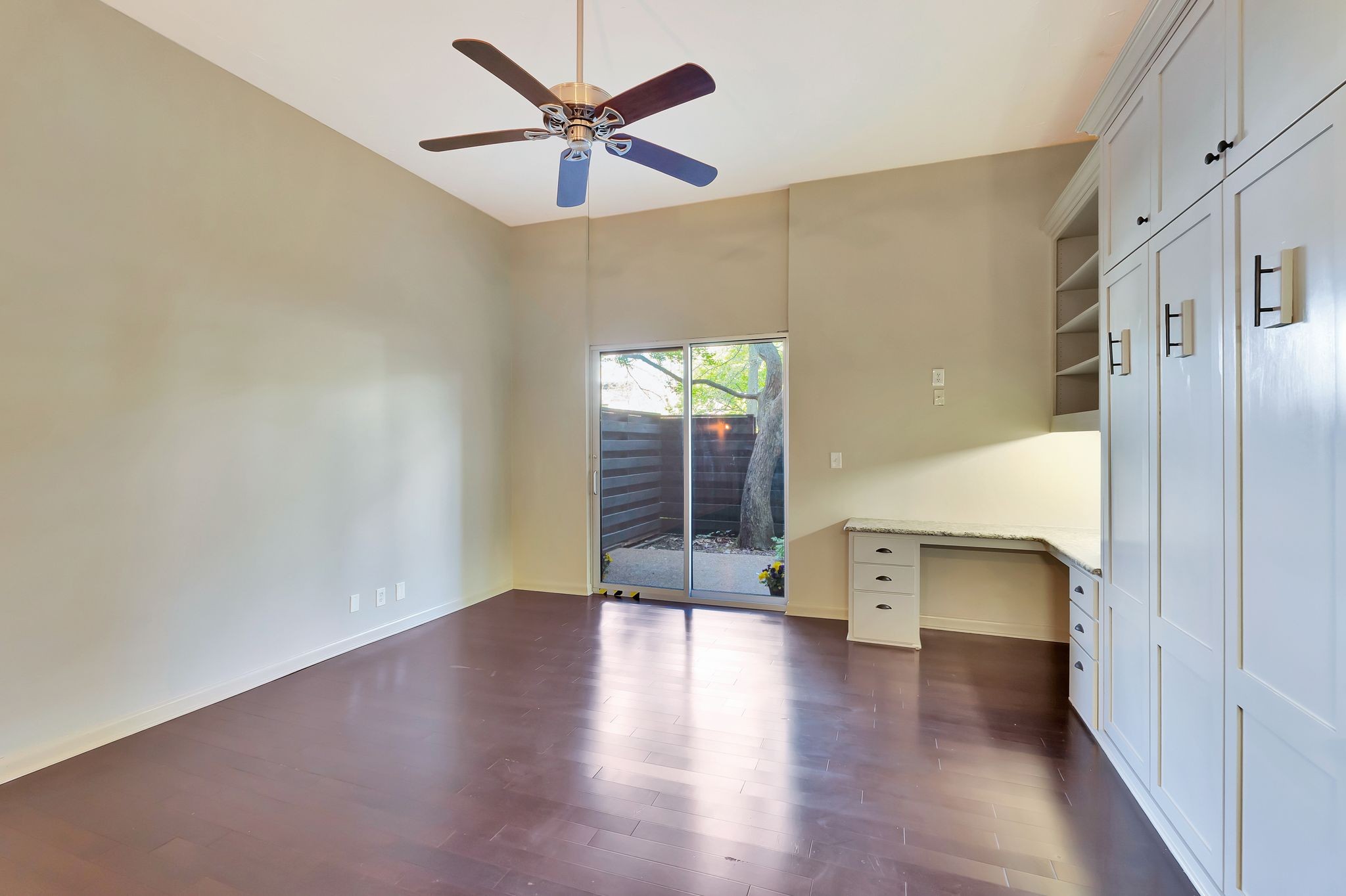 4215 Harding Pike Unit: 106