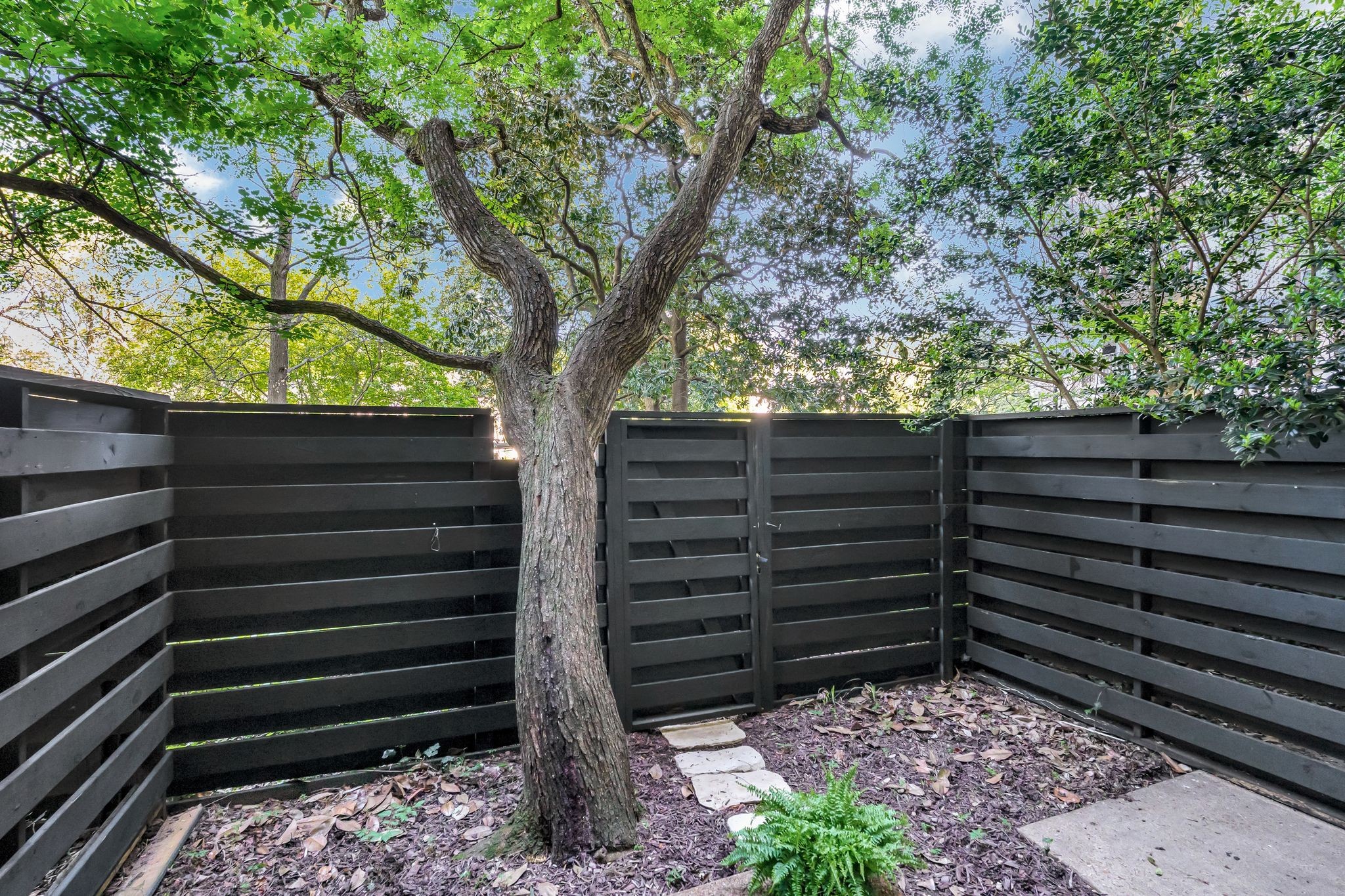 4215 Harding Pike Unit: 106