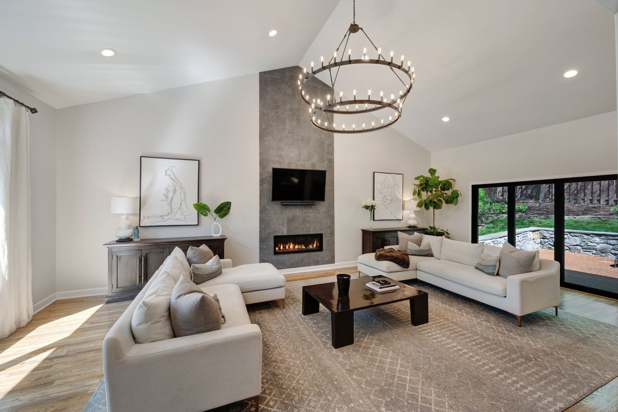 516 Harpeth Trace Dr