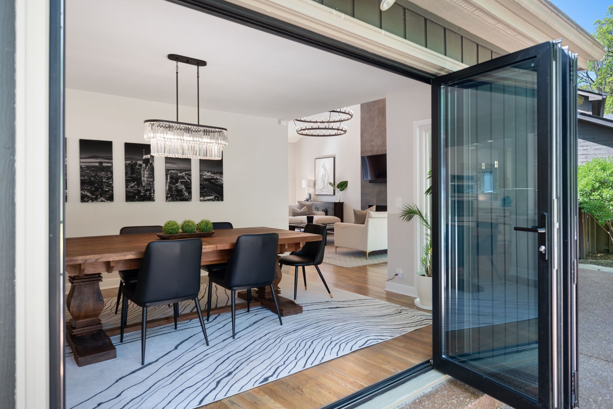 516 Harpeth Trace Dr