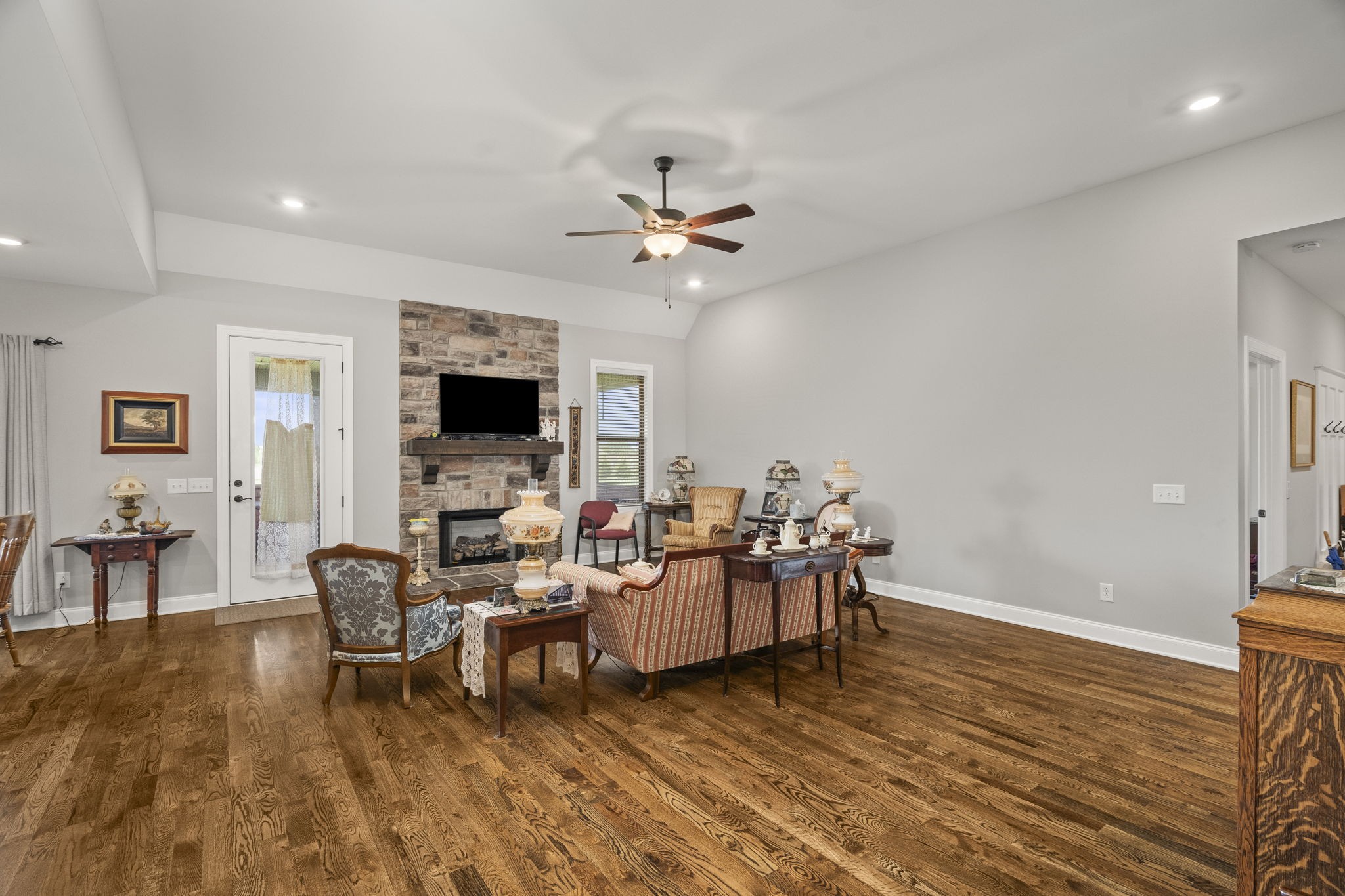 2340 Old Highway 431, S