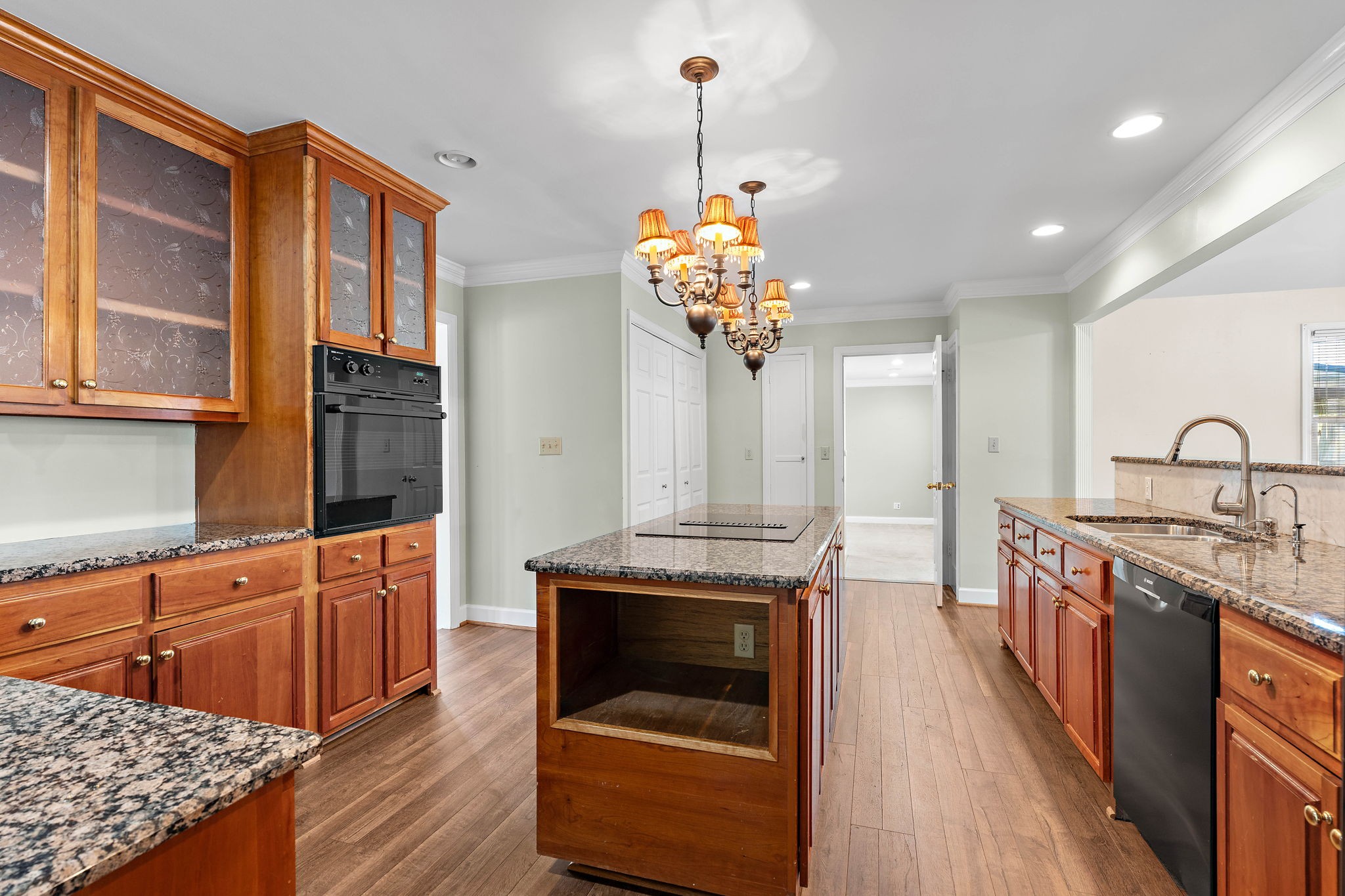 2418 Abbott Martin Rd