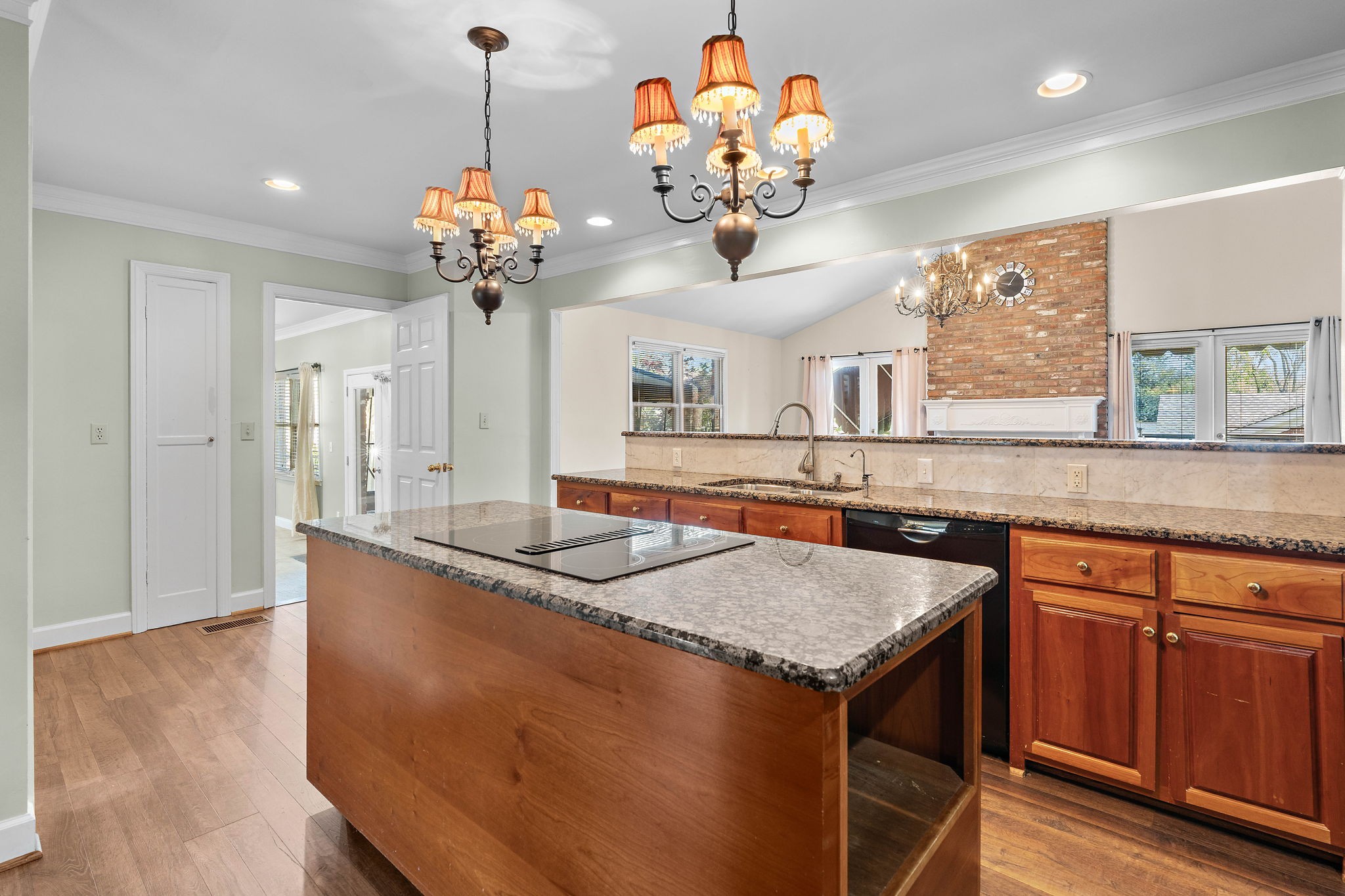 2418 Abbott Martin Rd