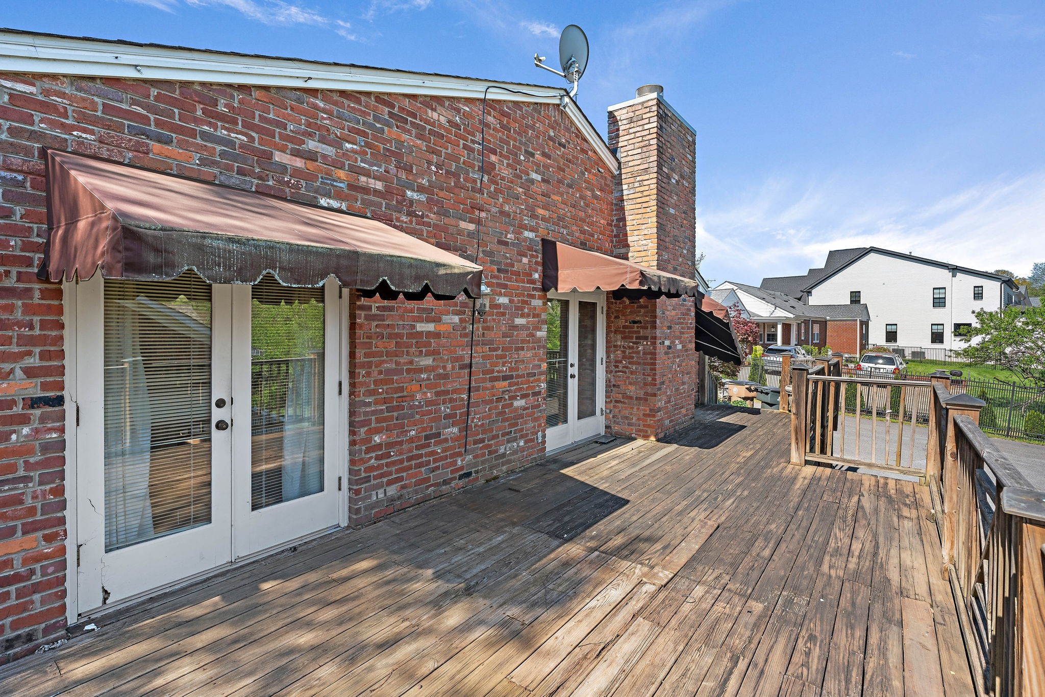 2418 Abbott Martin Rd