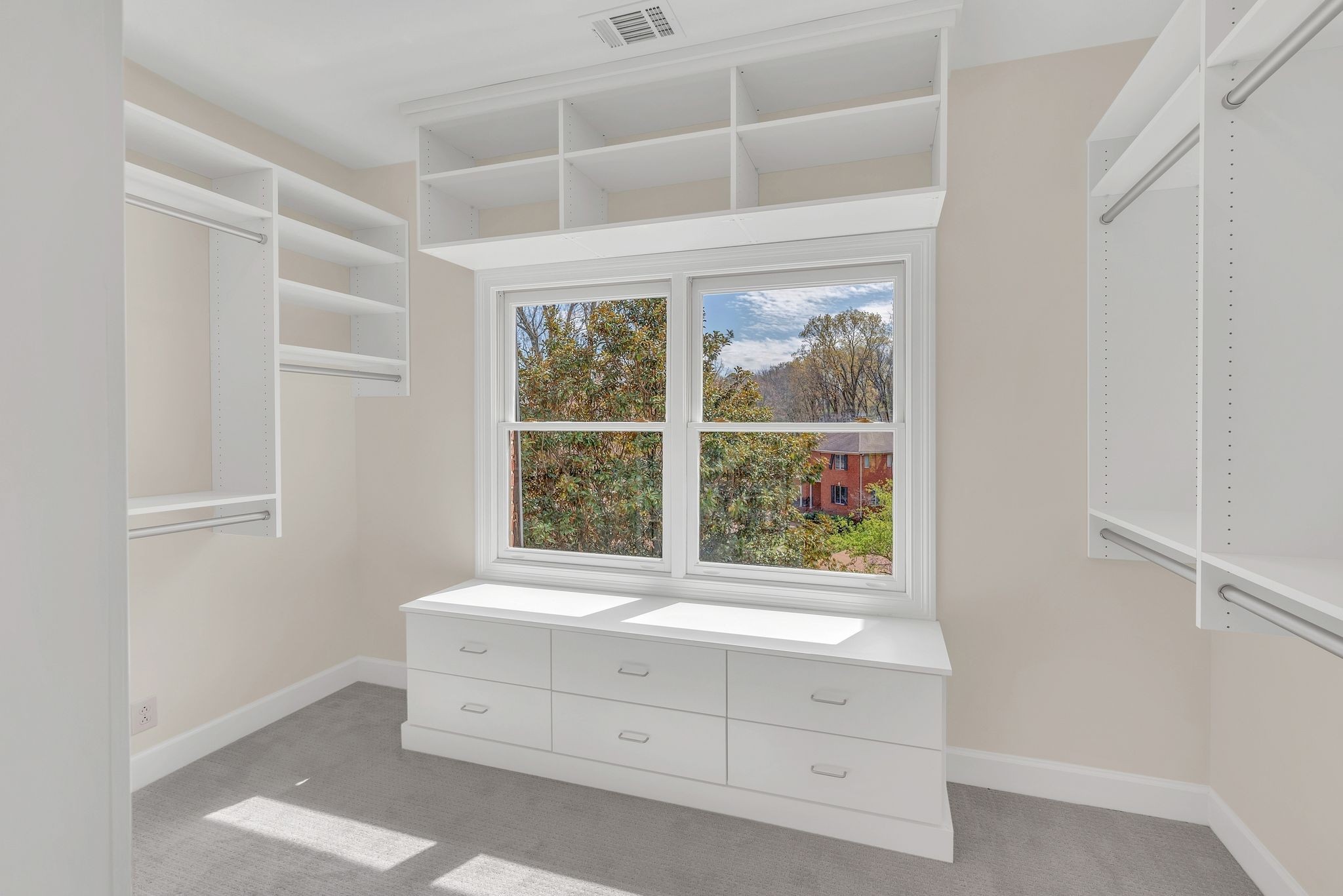 128 Abbeywood Dr