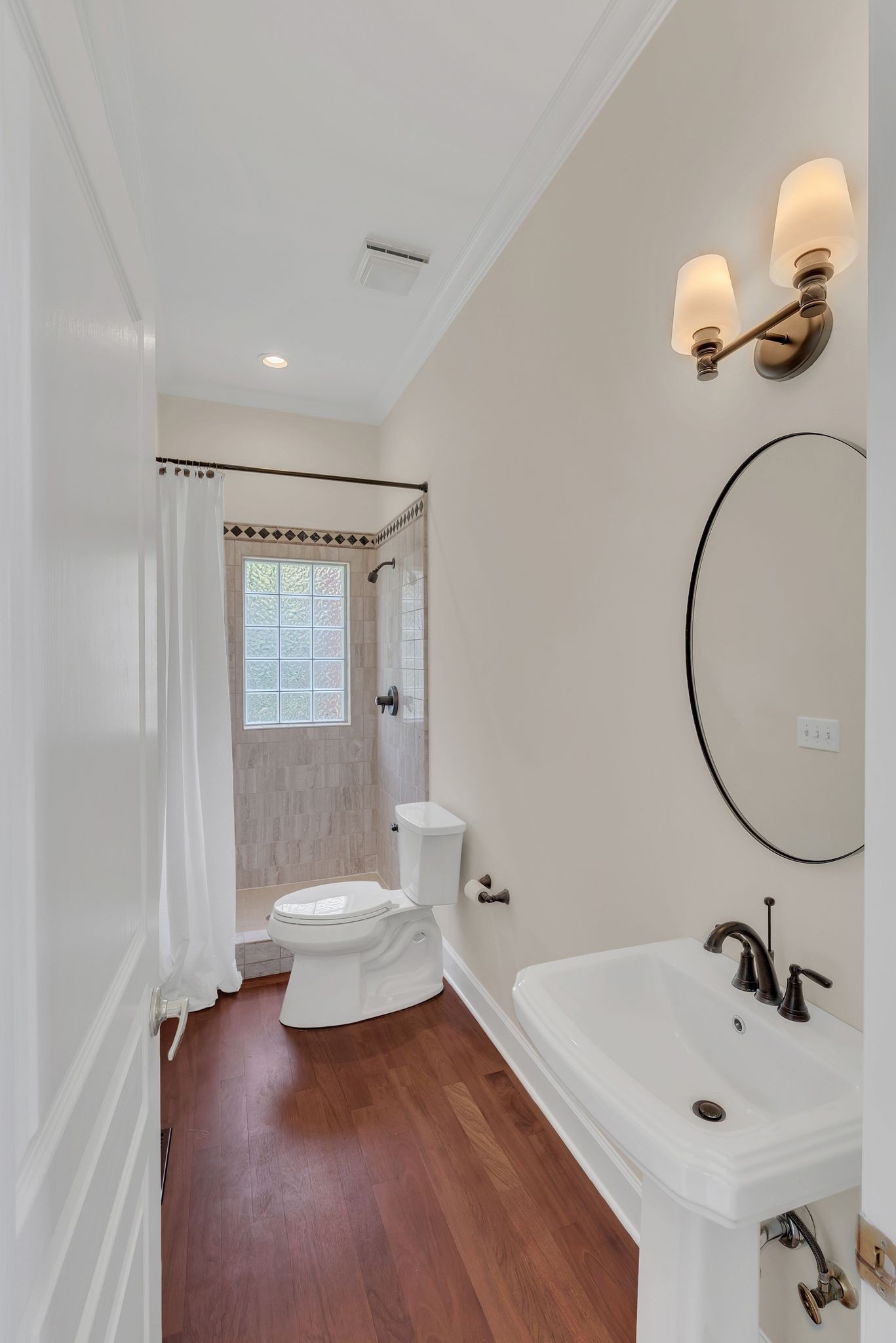 128 Abbeywood Dr