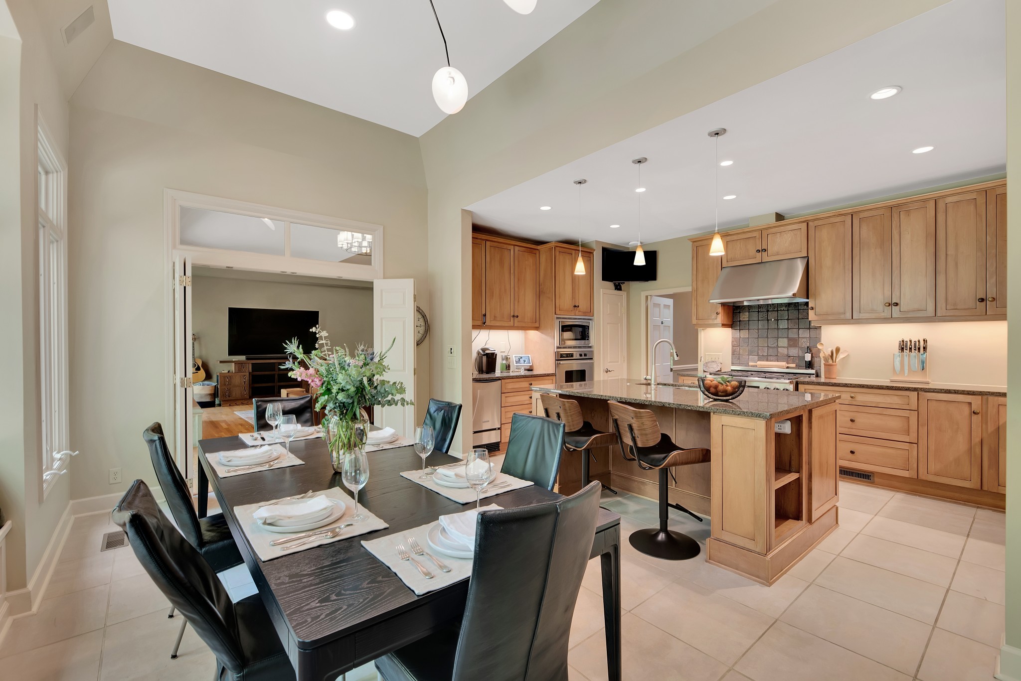 137 Prospect Hl