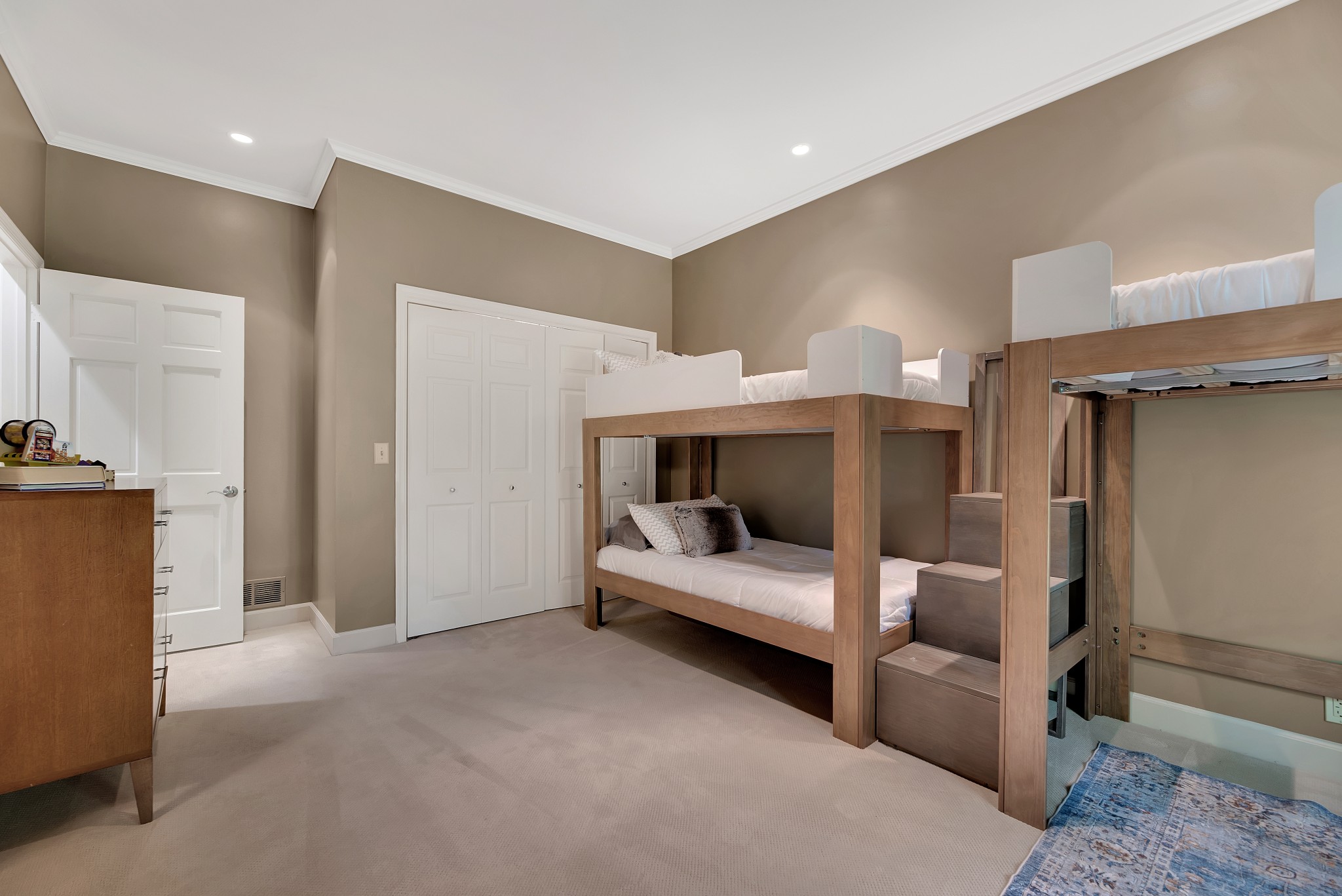 137 Prospect Hl