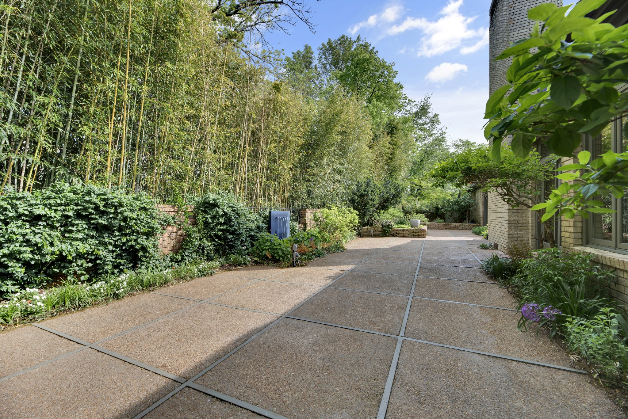 137 Prospect Hl