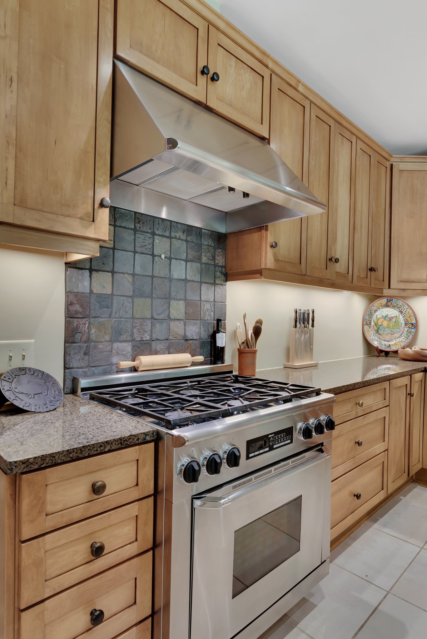 137 Prospect Hl