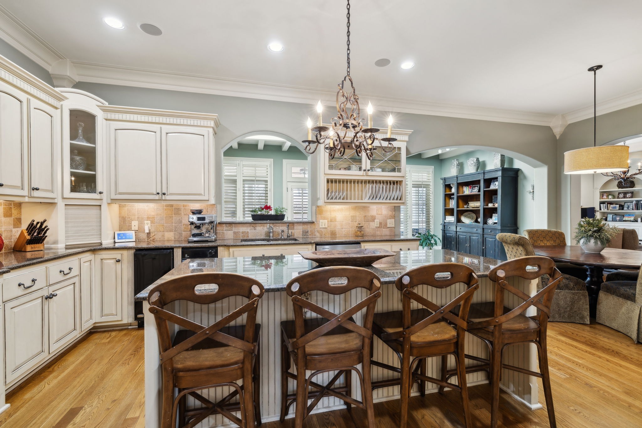 504 Lake Valley Ct