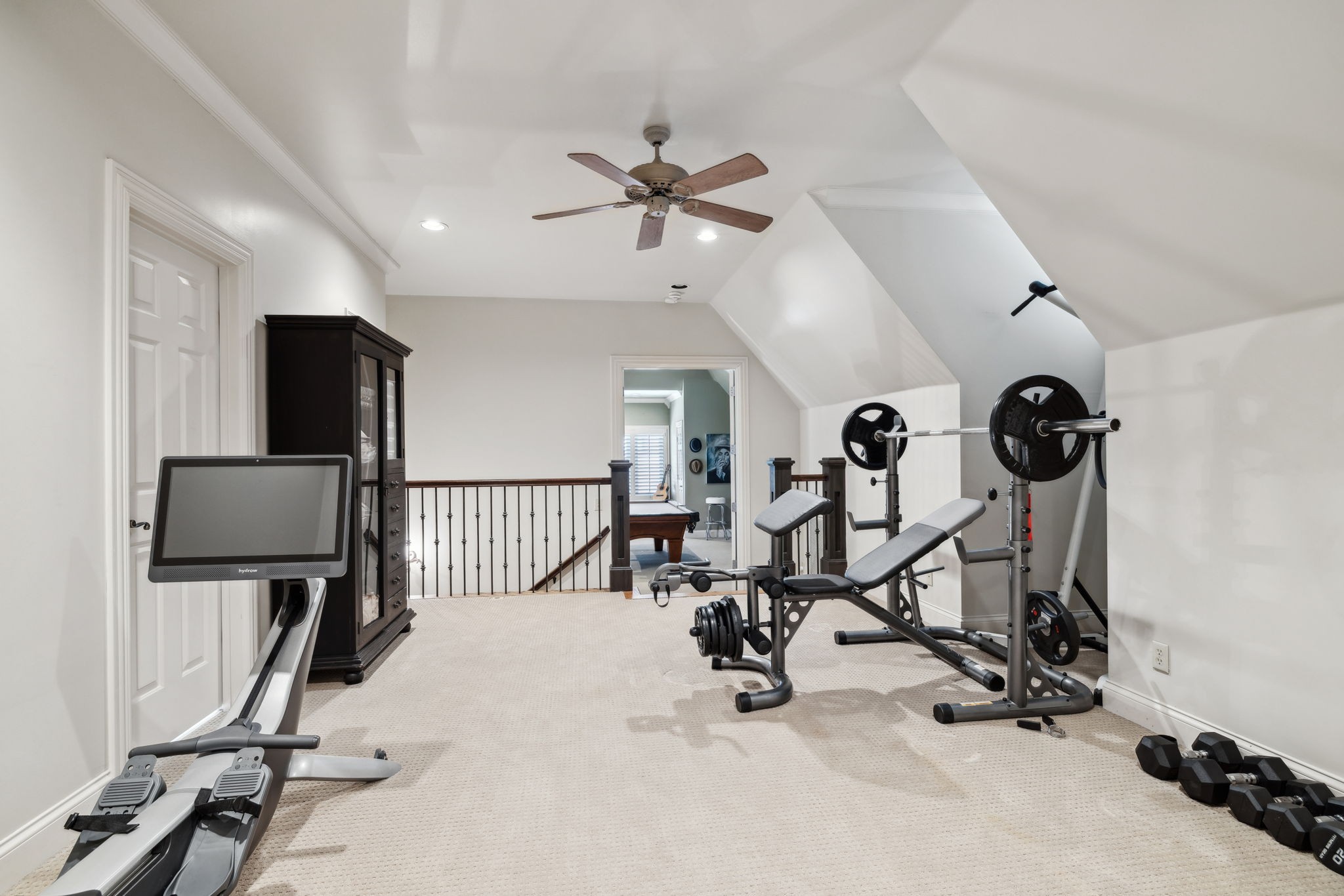 504 Lake Valley Ct