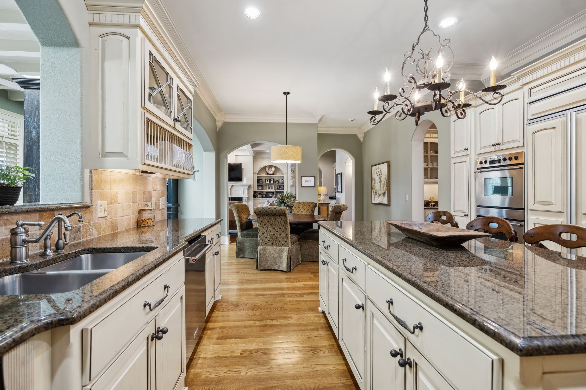 504 Lake Valley Ct
