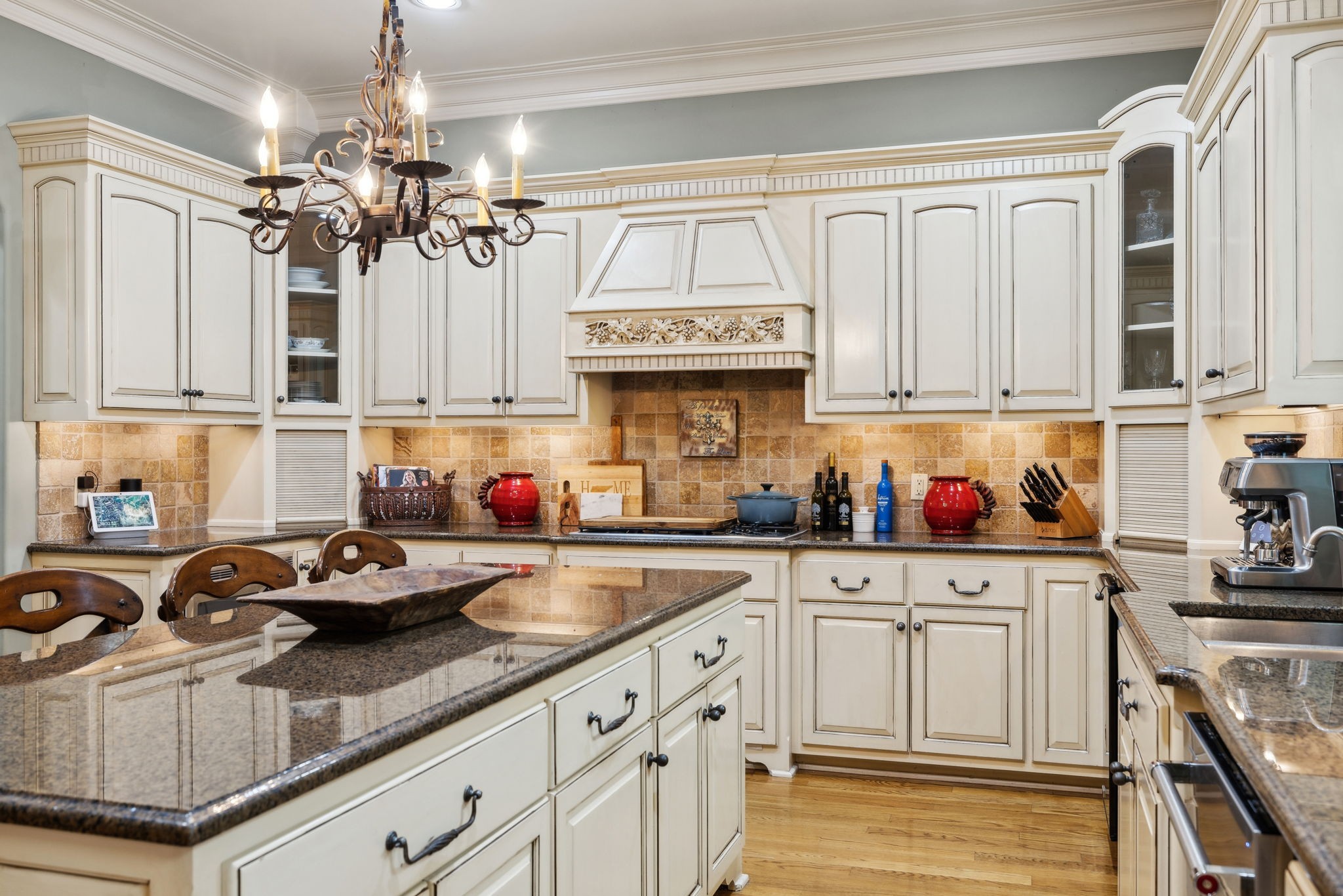 504 Lake Valley Ct